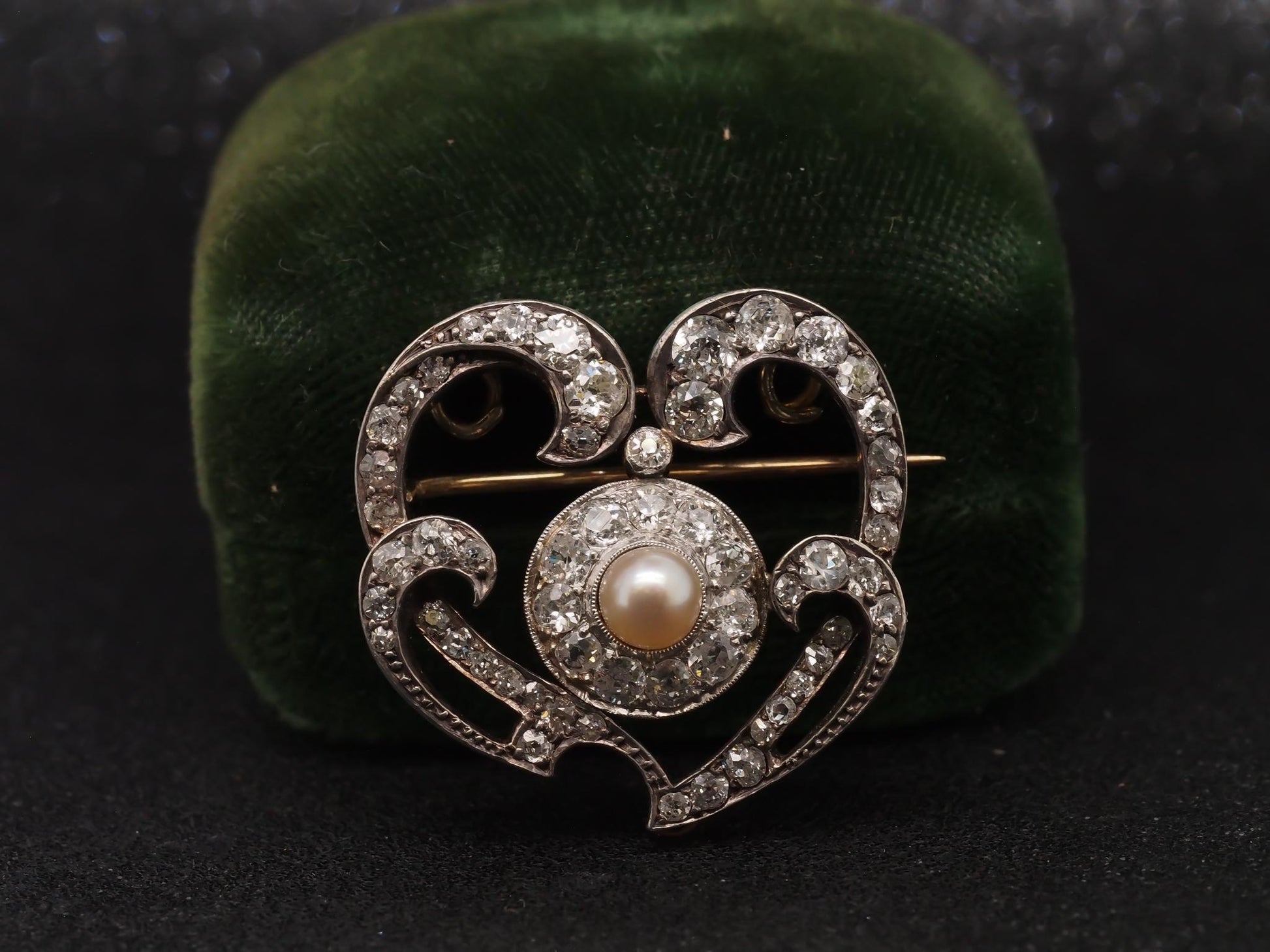 2.00 Carat Edwardian Heart Shape Diamond 14 Karat Gold Pin Brooch - VHK#80