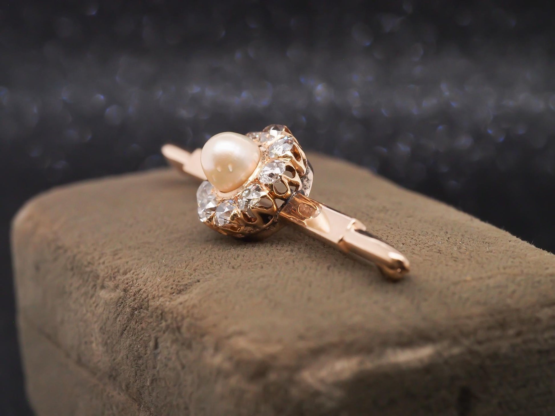 Vintage 14k Yellow Gold Brilliant Old Mine Diamond and Pearl Pin/Brooch - VHK#79