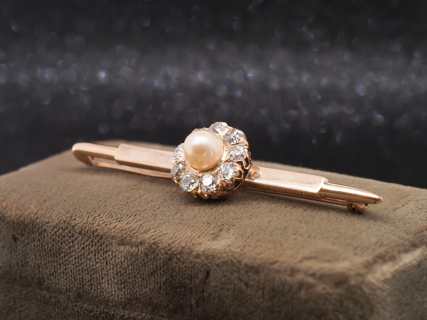 Vintage 14k Yellow Gold Brilliant Old Mine Diamond and Pearl Pin/Brooch - VHK#79