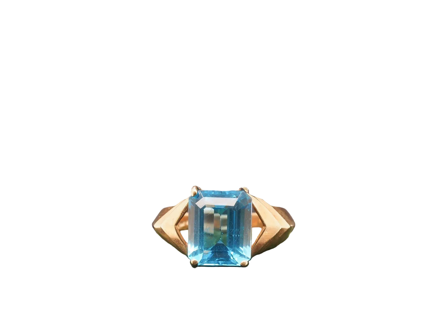 10K Yellow Gold Blue Emerald Cut Cubic Zirconia Ring - VHK#72