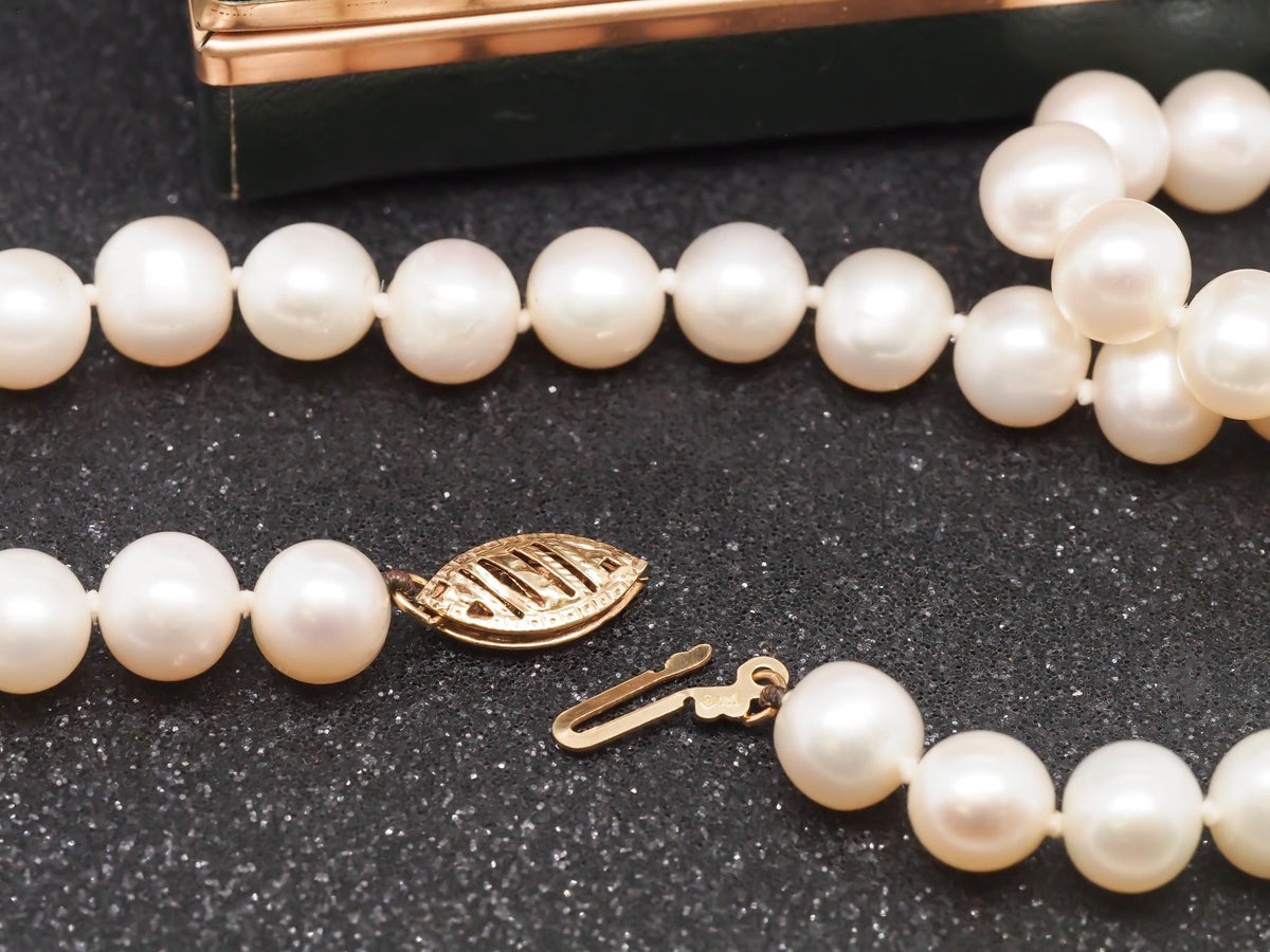 1990s 14k Yellow Gold Diamond Pearl Vintage Necklace - VHK#71