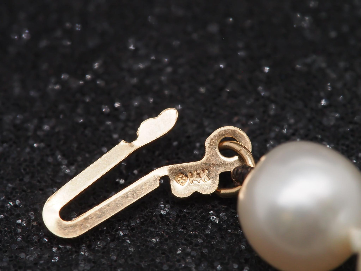 1990s 14k Yellow Gold Diamond Pearl Vintage Necklace - VHK#71