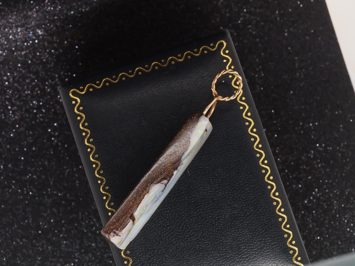 Vintage 14K Yellow Gold Carved Opal Monk Pendant - VHK#192