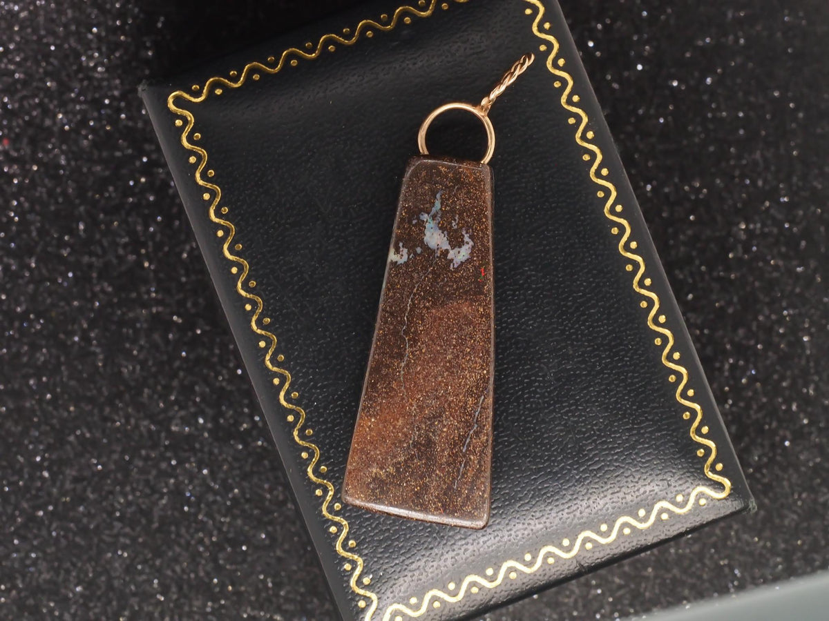 Vintage 14K Yellow Gold Carved Opal Monk Pendant - VHK#192