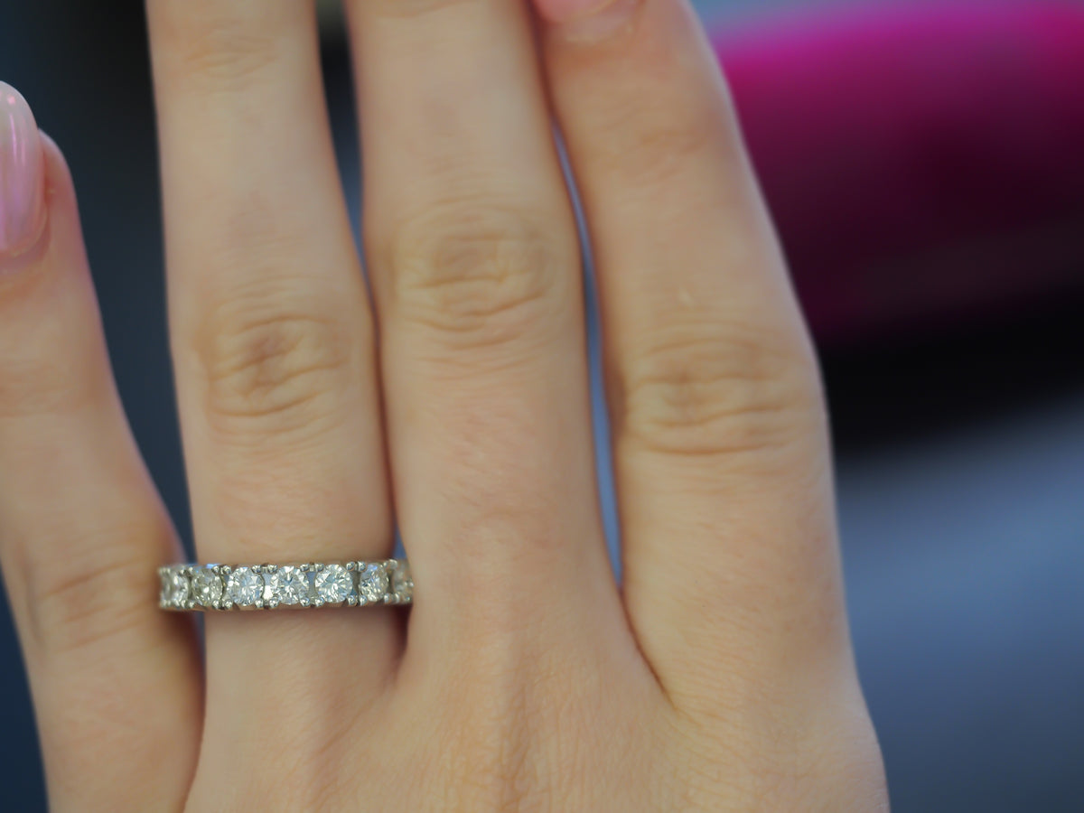 18k White Gold 2cttw Diamond Eternity Band - VHK#155