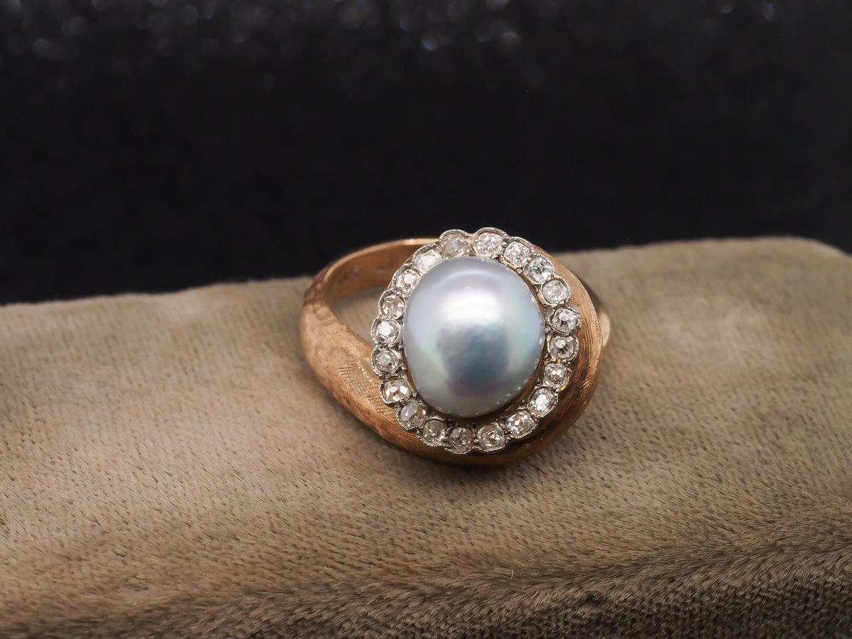 1960s Freeform Pearl and Old Mine Cut Diamond Halo Ring - VHK#236