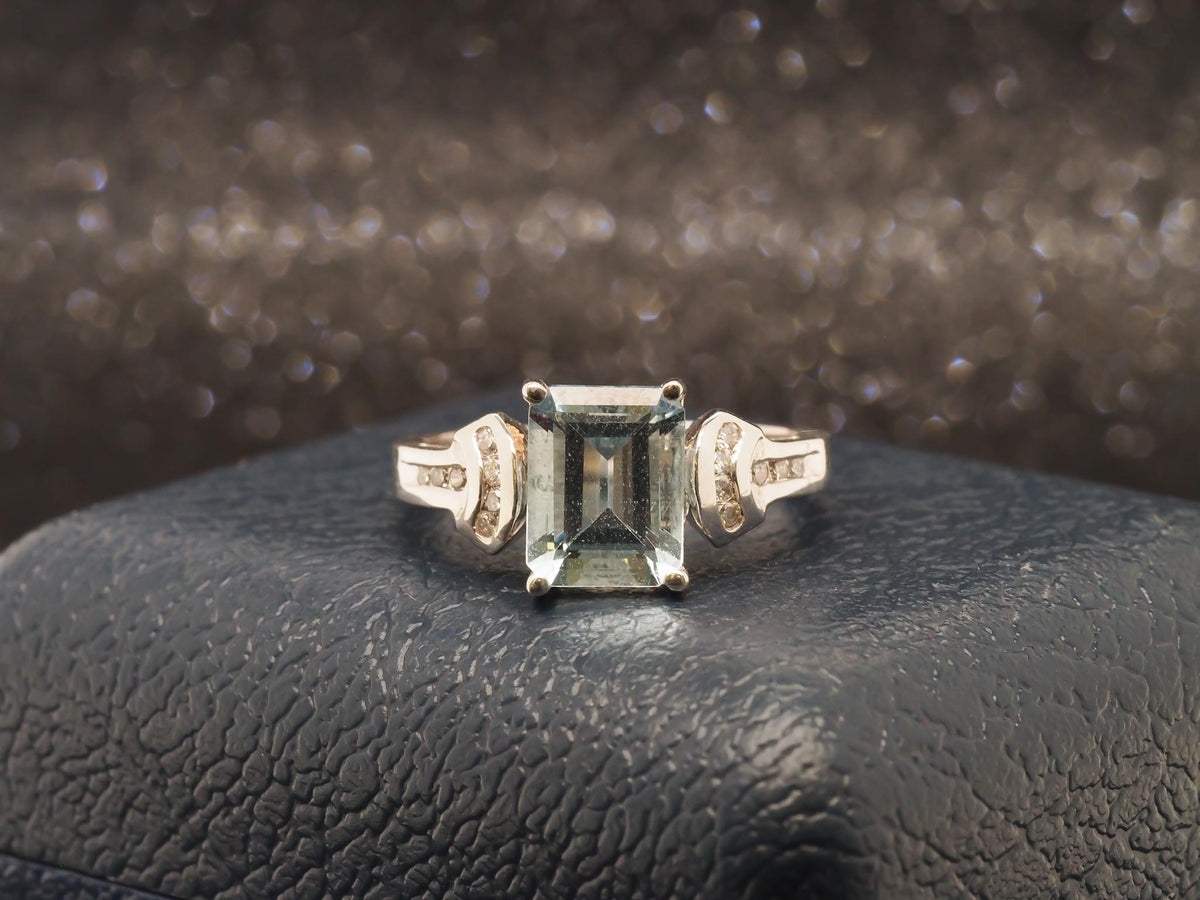 14k White Gold Aquamarine and Diamond Engagement Ring - VHK#235