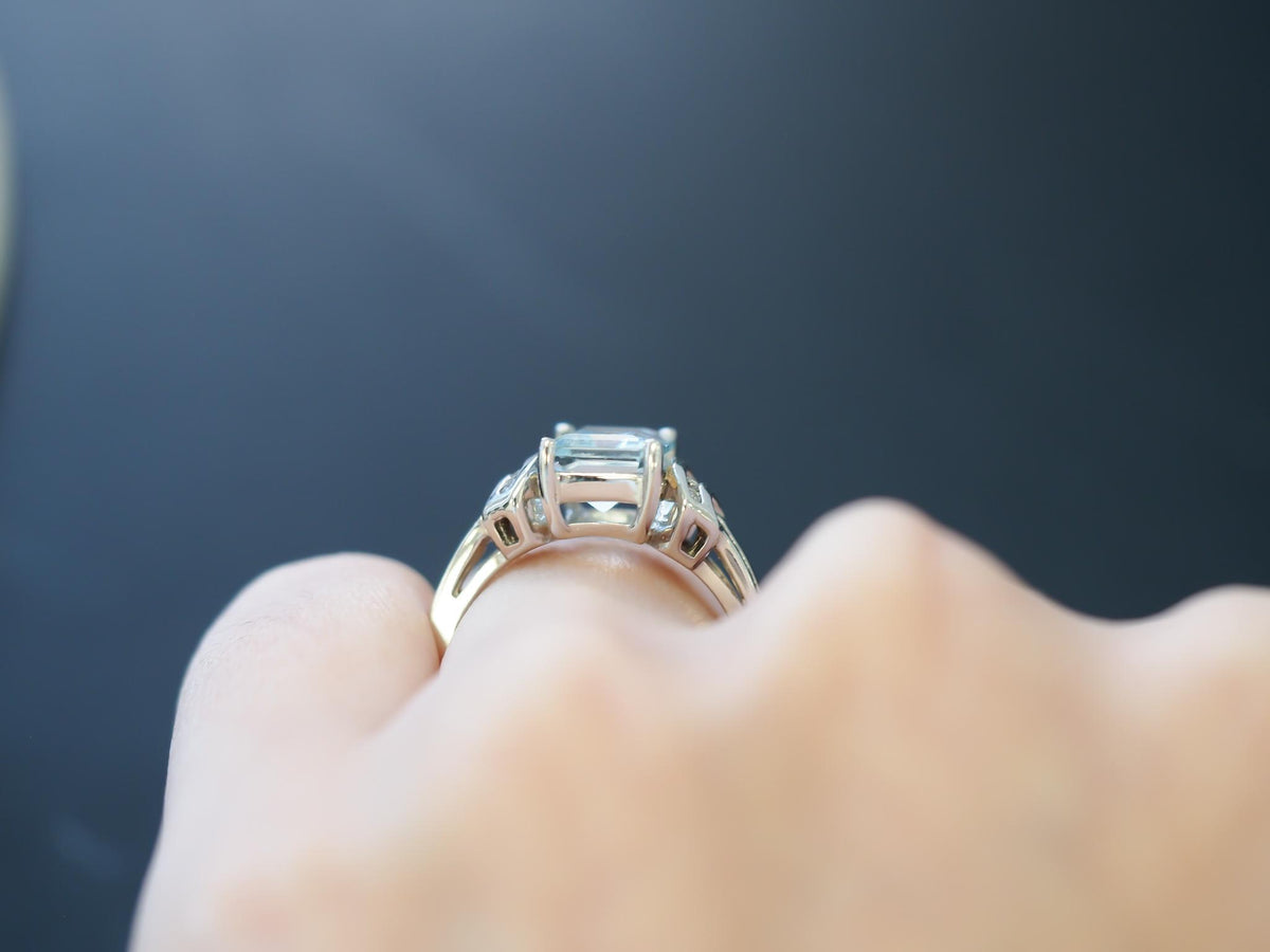 14k White Gold Aquamarine and Diamond Engagement Ring - VHK#235
