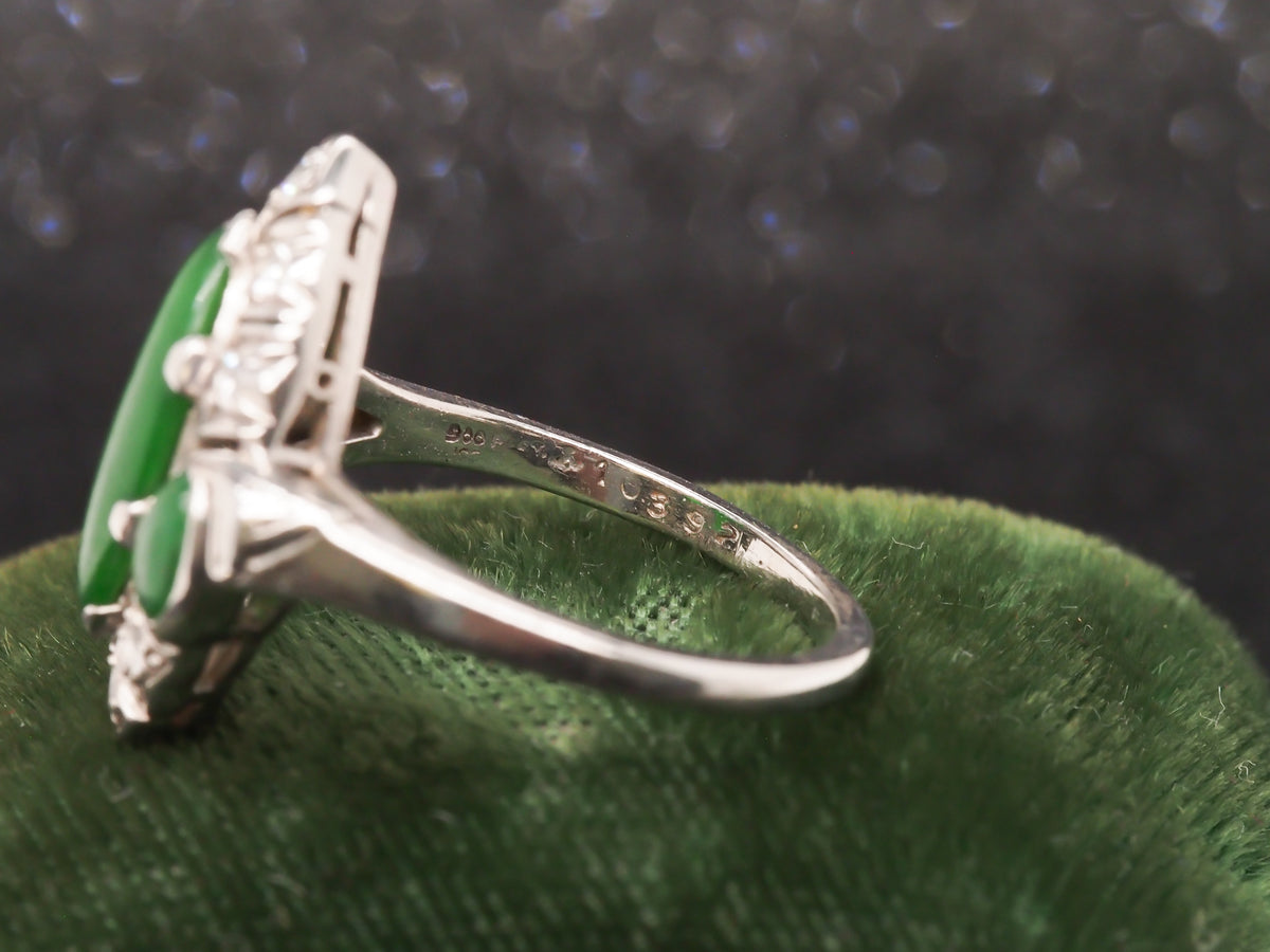 1940s Platinum Art Deco Jade and Diamond Ring - VHK#208