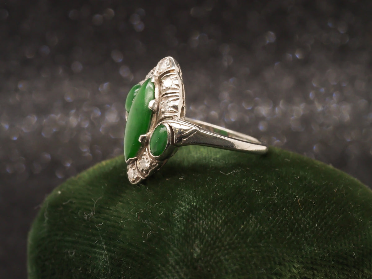 1940s Platinum Art Deco Jade and Diamond Ring - VHK#208