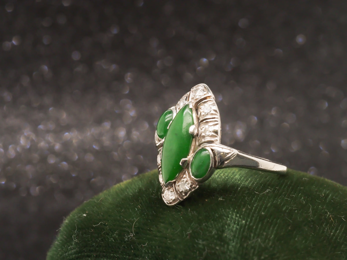 1940s Platinum Art Deco Jade and Diamond Ring - VHK#208