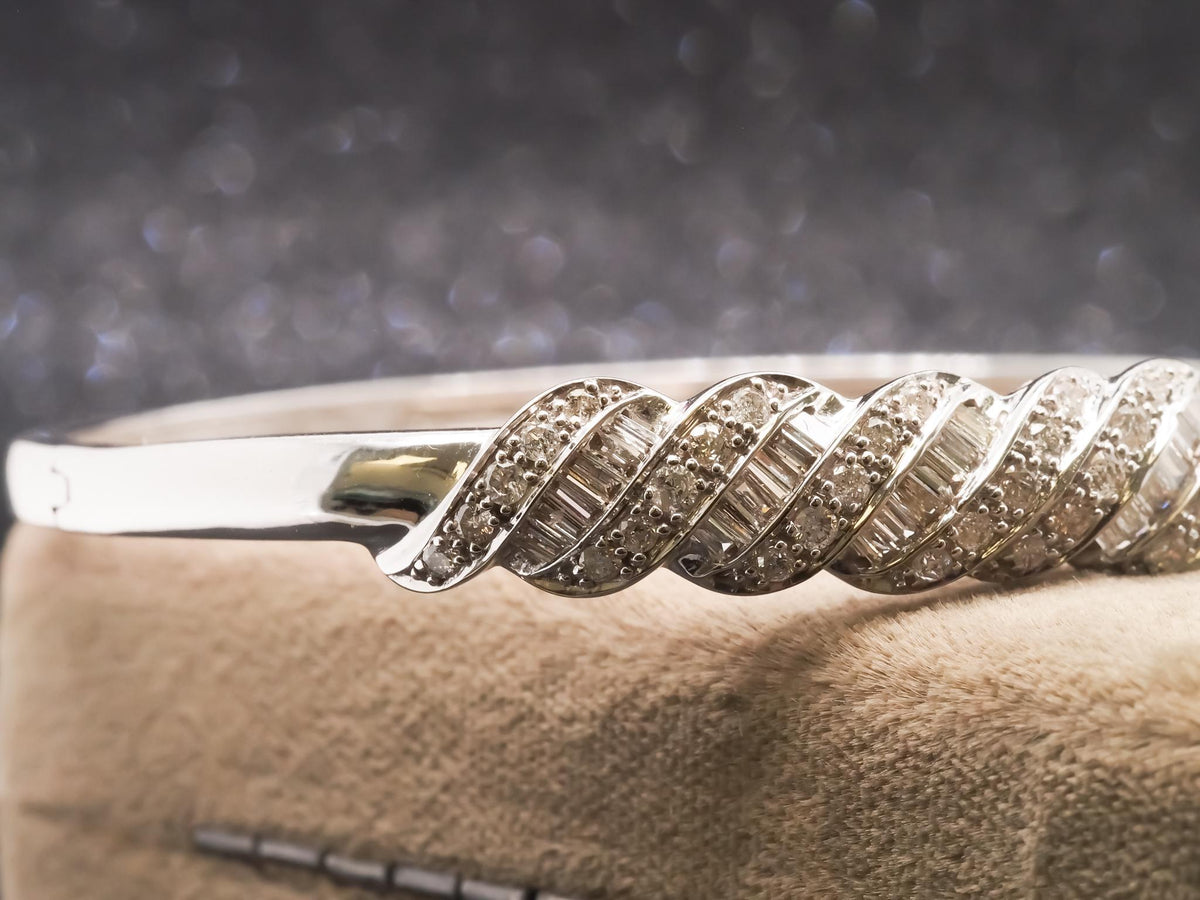 14k White Gold 3.50 Carat Diamond Bangle Bracelet - VHK#277
