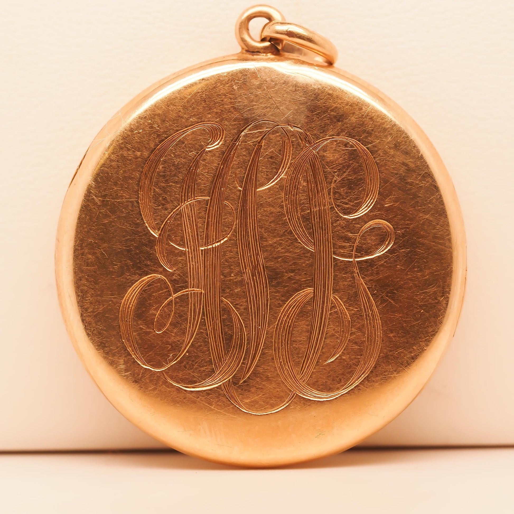 14K Yellow Gold Art Nouveau Floral Locket and Pendant - VHK#689