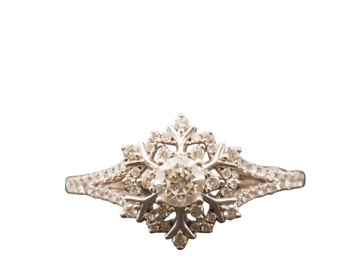 14K White Gold Diamond Engagement Ring - VHK#272