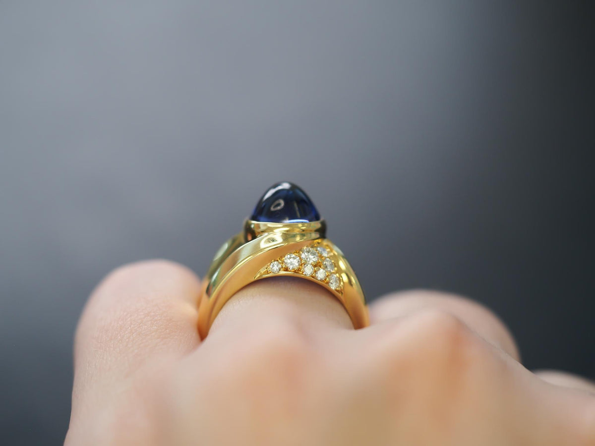Estate 18K Yellow Gold Tanzanite Sugarloaf Cabochon and Diamond Ring - VHK#336c