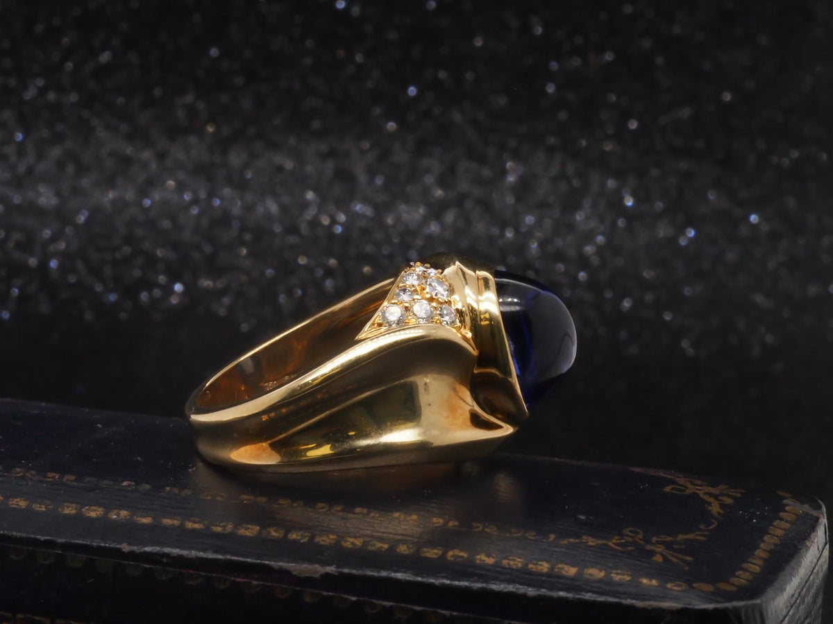Estate 18K Yellow Gold Tanzanite Sugarloaf Cabochon and Diamond Ring - VHK#336c