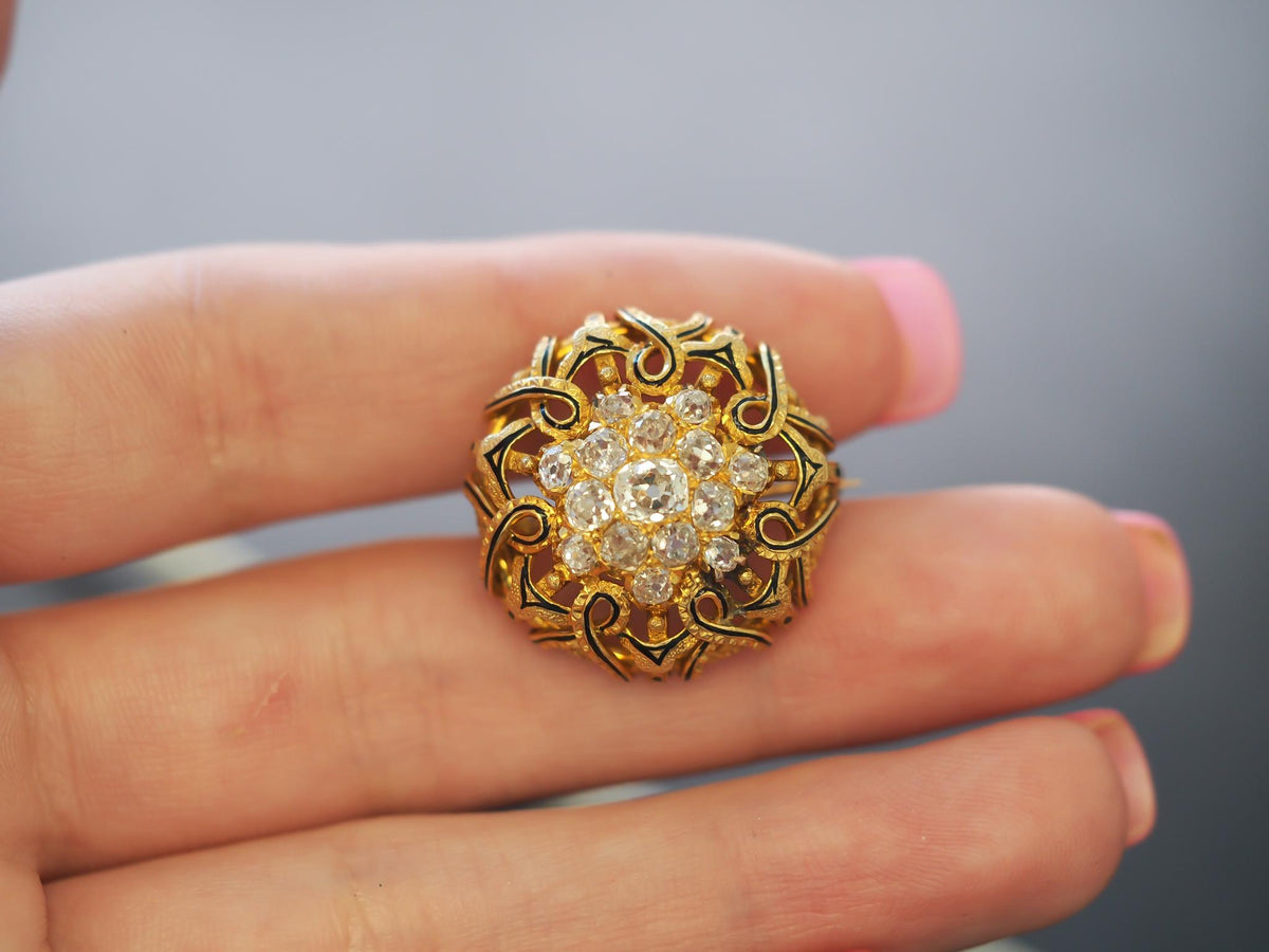 Estate Victorian 18K Yellow Gold Old Mine Diamond Cluster Brooch - VHK#361a