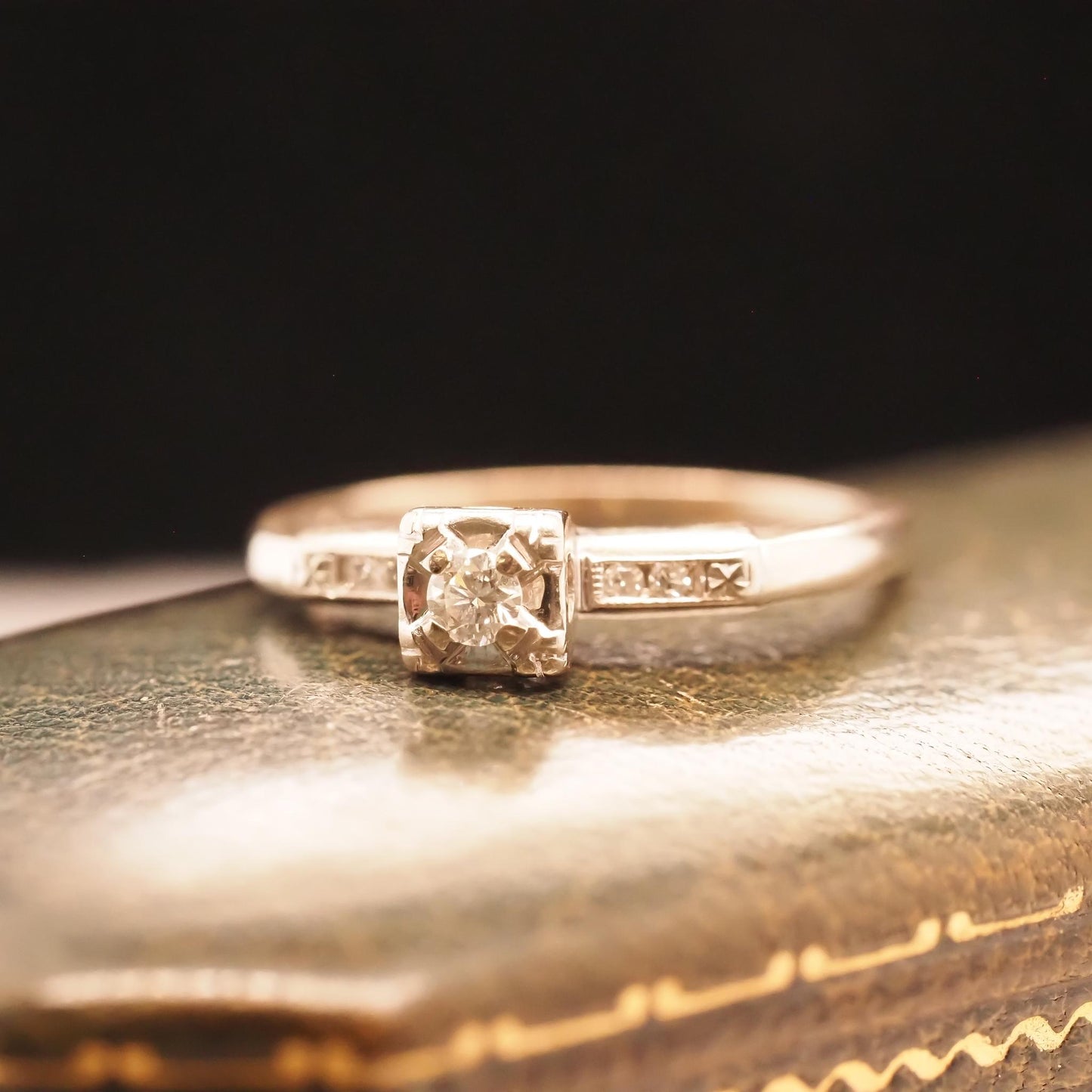 Circa 1940s 14K White Gold .15ct Diamond Engagement Ring - VHK#703