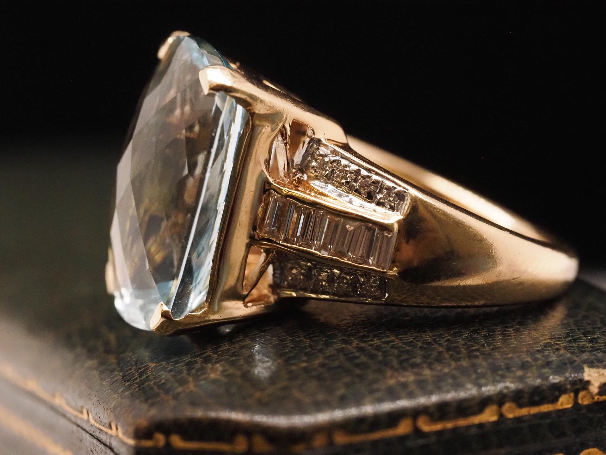 14K Yellow Gold 15ct Checkerboard Aquamarine and Diamond Baguette Diamond Ring -