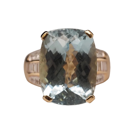 14K Yellow Gold 15ct Checkerboard Aquamarine and Diamond Baguette Diamond Ring -