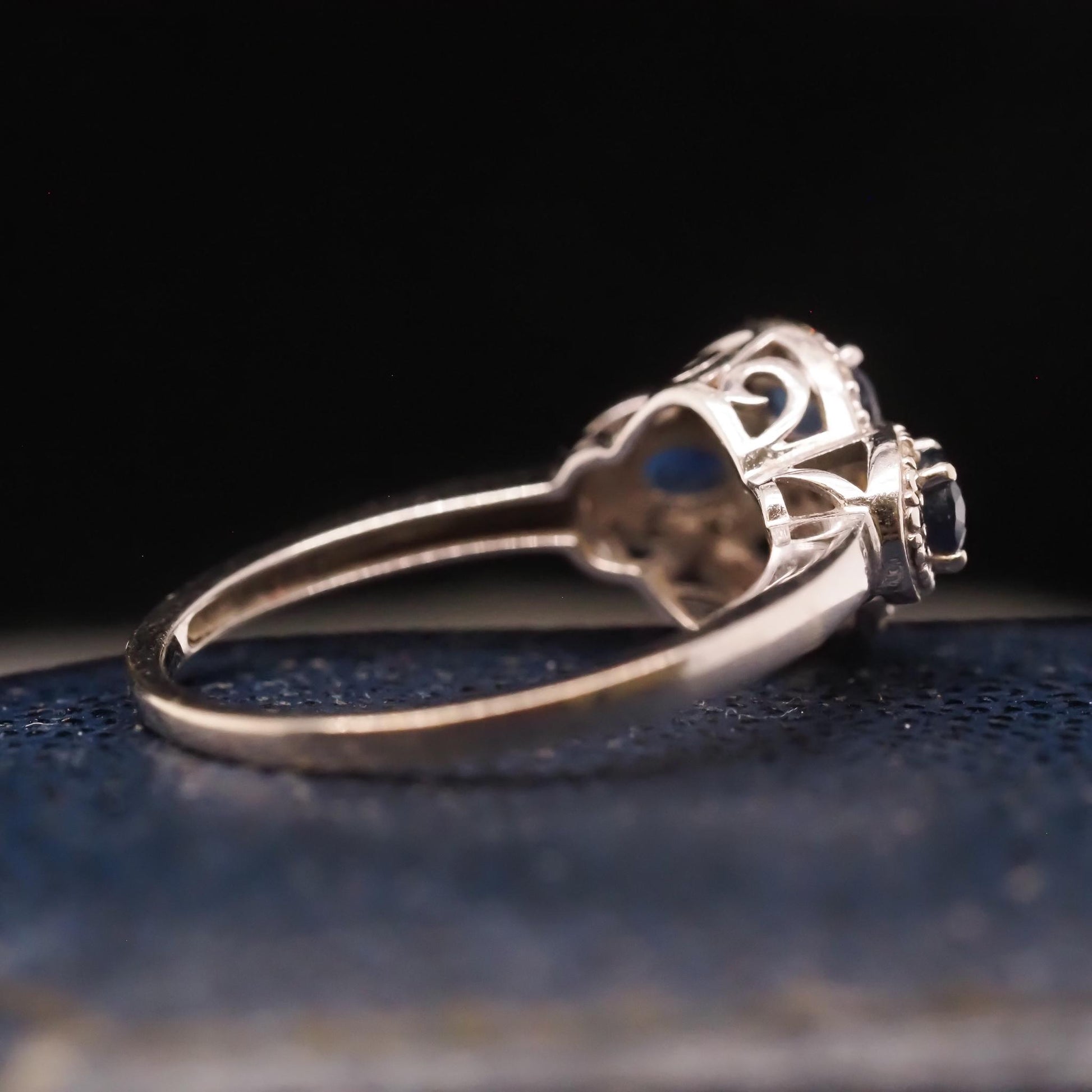14K White Gold Diamond and Sapphire Ring - VHK#709