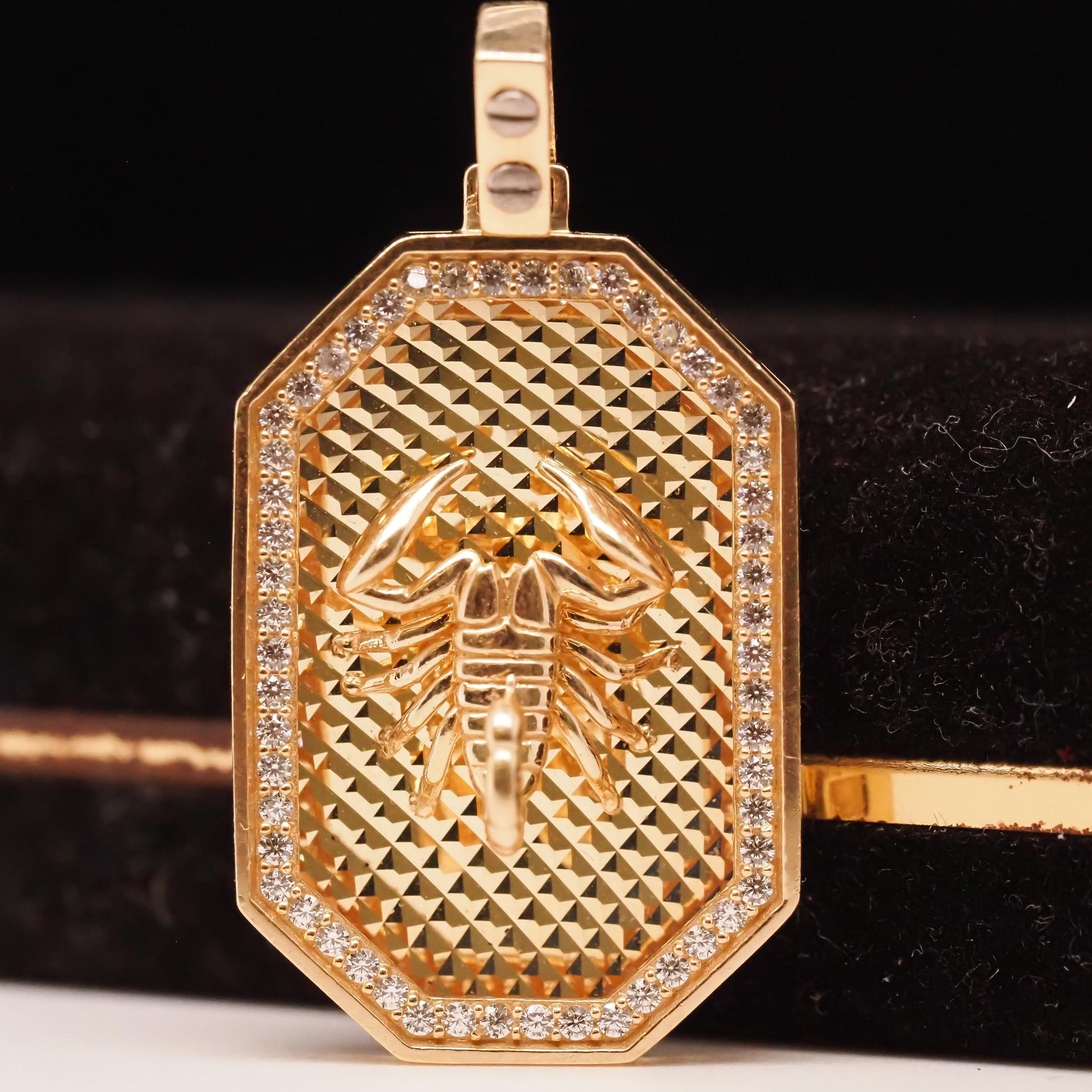 14K Yellow Gold Scorpion Diamond Pendant - VHK#711
