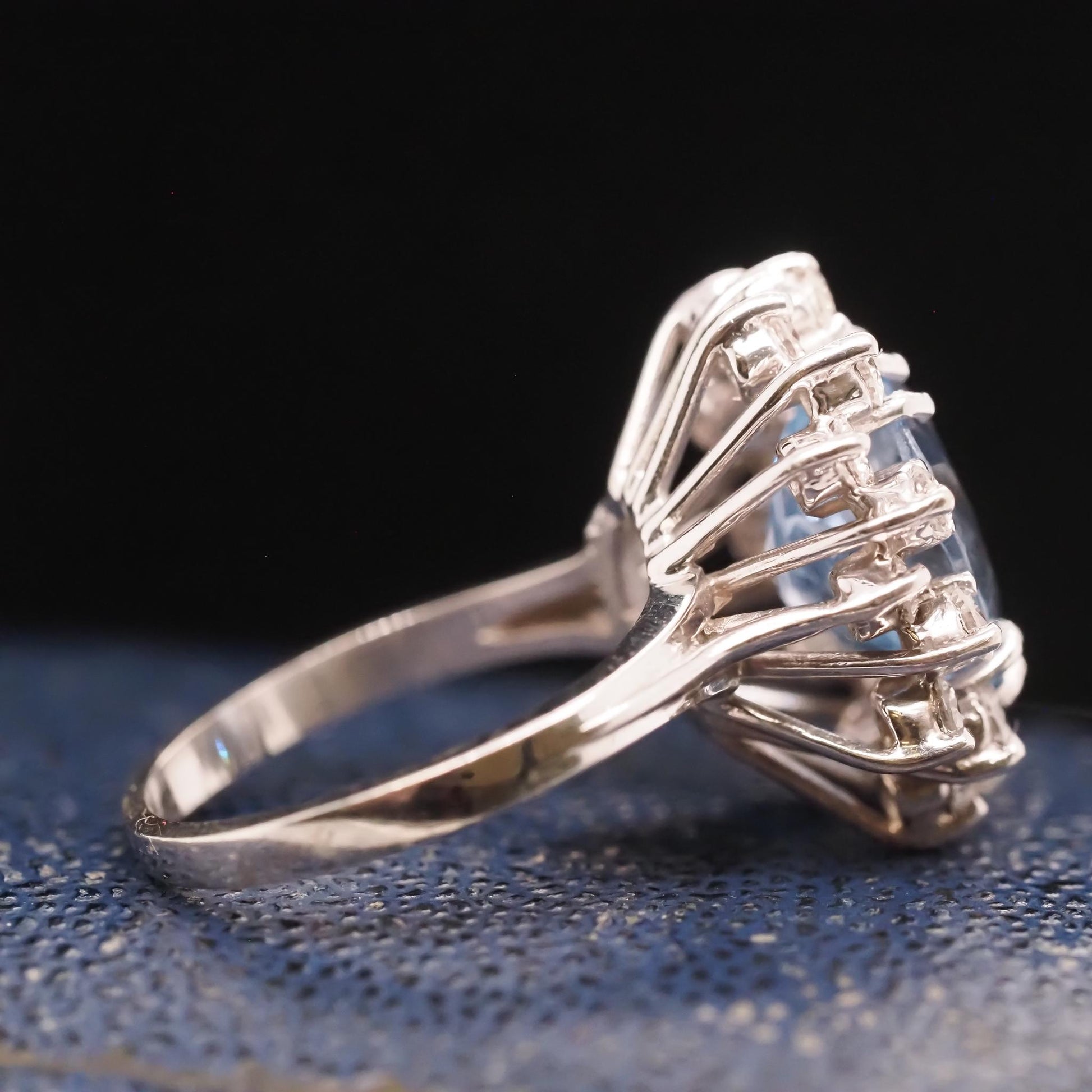 18K White Gold Blue Topaz Diamond Halo Cocktail Ring - VHK#728