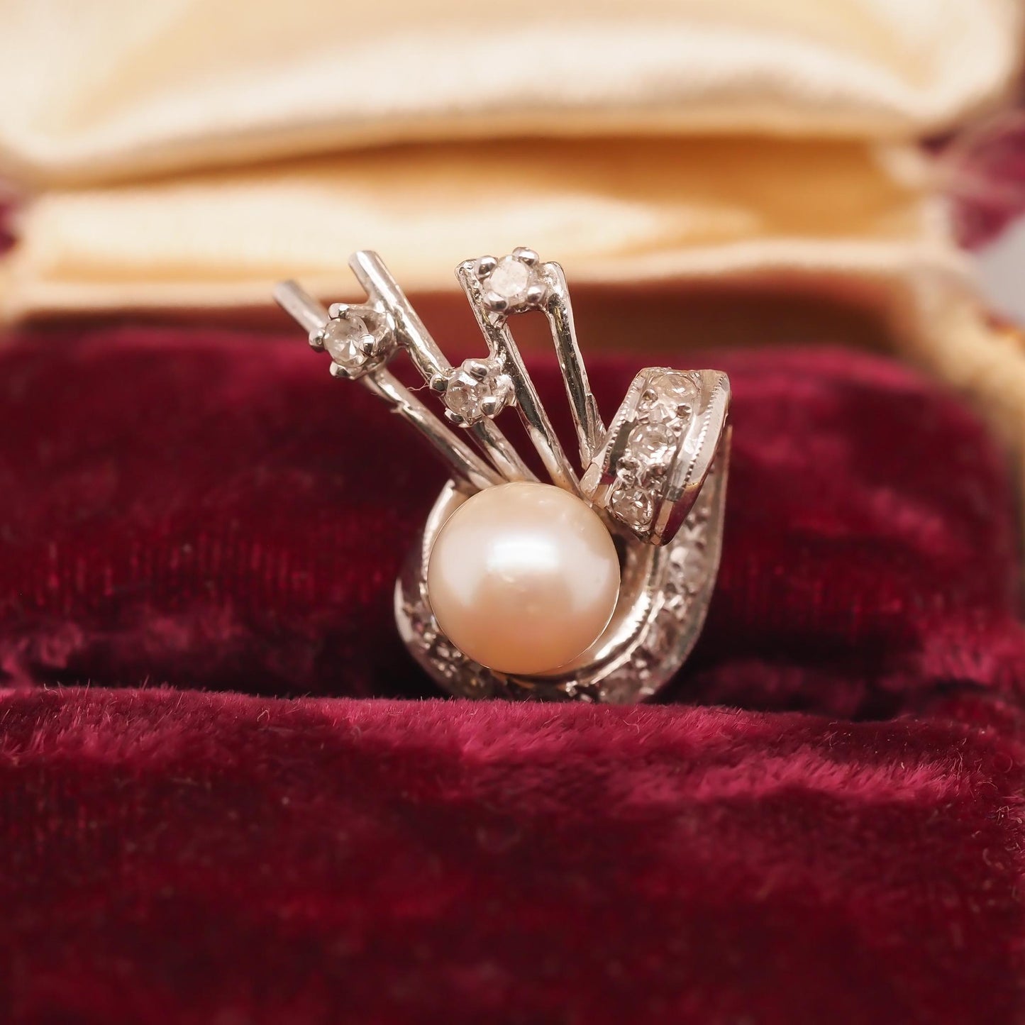 Vintage 14K White Gold Pearl and Diamond Pendant - VHK#623a