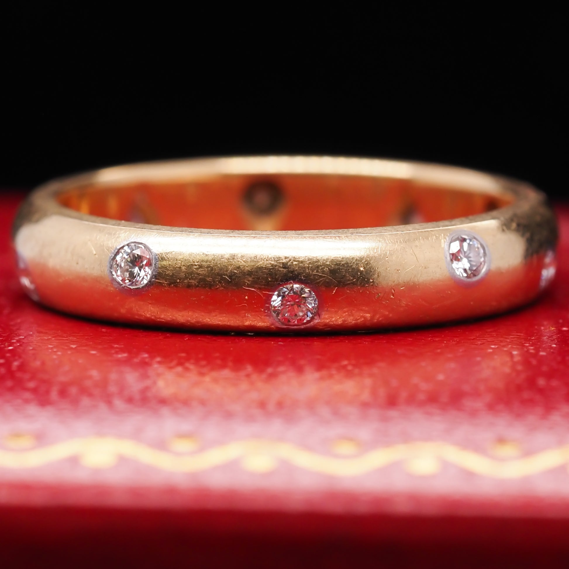 Vintage 18K Yellow Gold Tiffany ETOILE Diamond Wedding Band