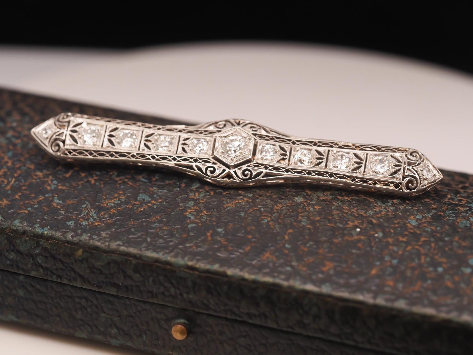 Circa 1930s Platinum Art Deco Filigree Old European Diamond Brooch and Pin - VHK