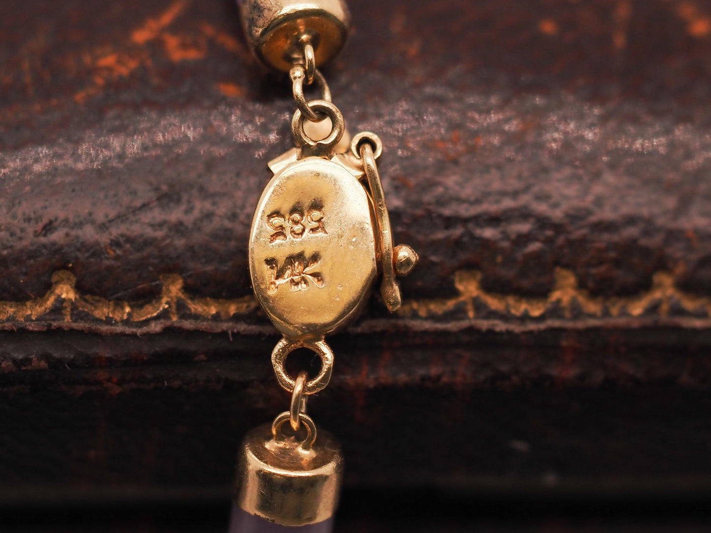 Vintage 14K Yellow Gold Lavender Jade Link Bracelet - VHK#743