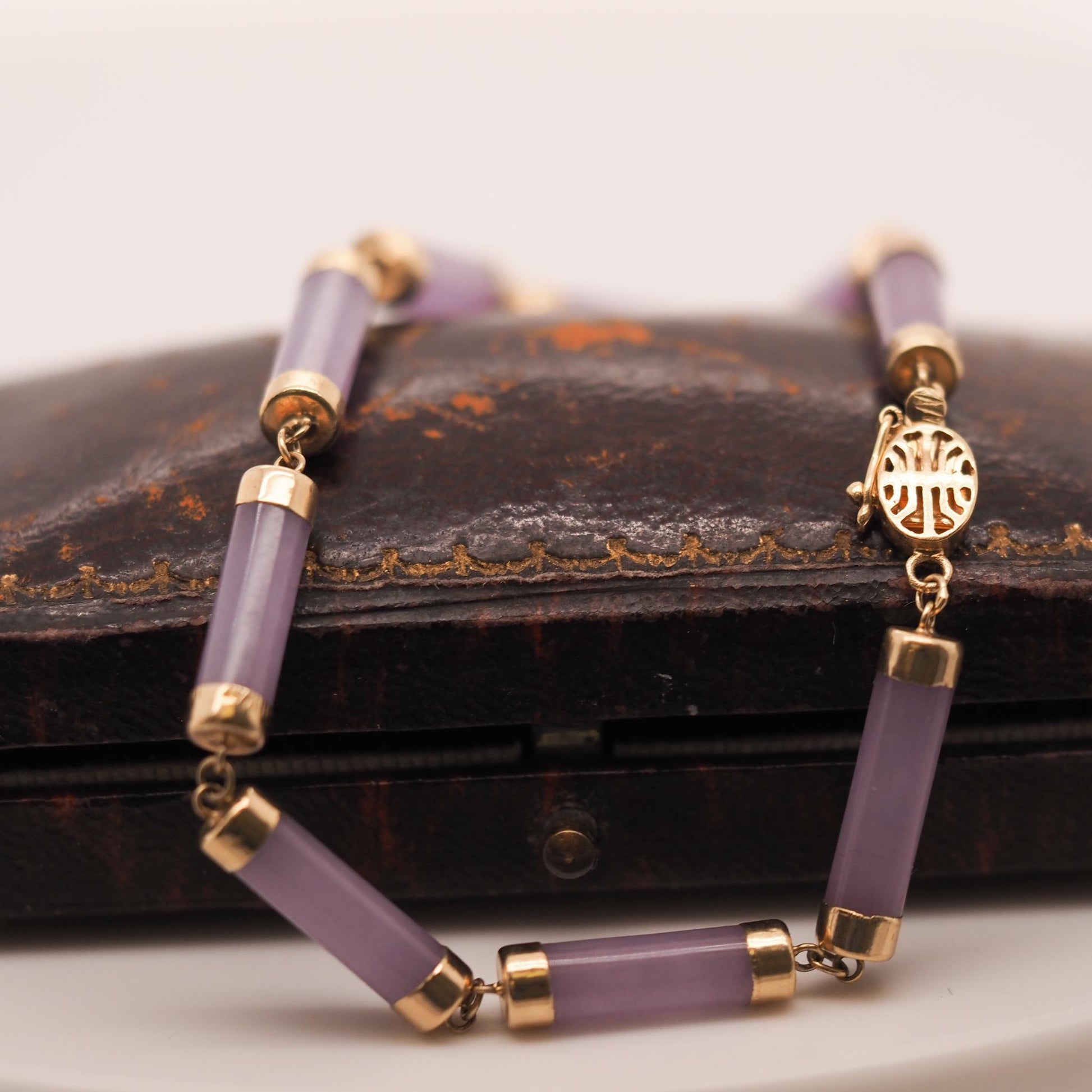 Vintage 14K Yellow Gold Lavender Jade Link Bracelet - VHK#743