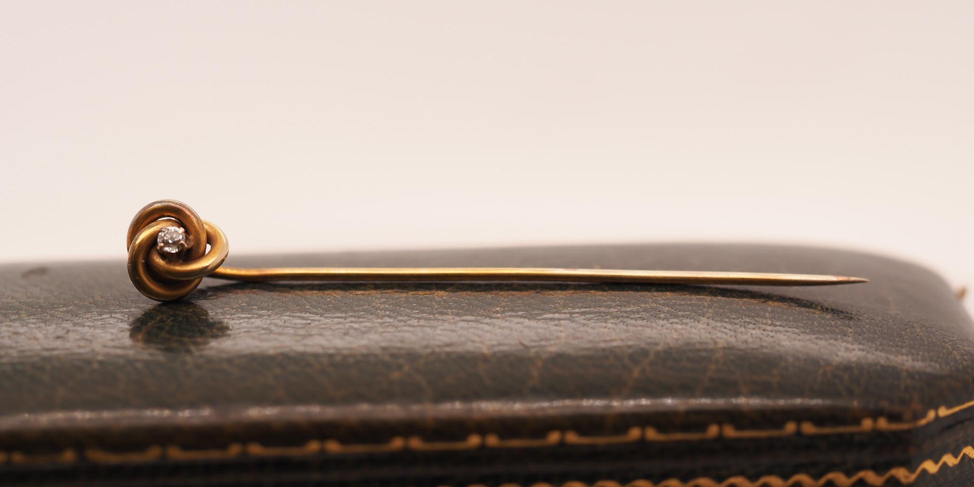 Circa 1900s 14K Yellow Gold and Diamond Knot Stick Pin - VHK#748