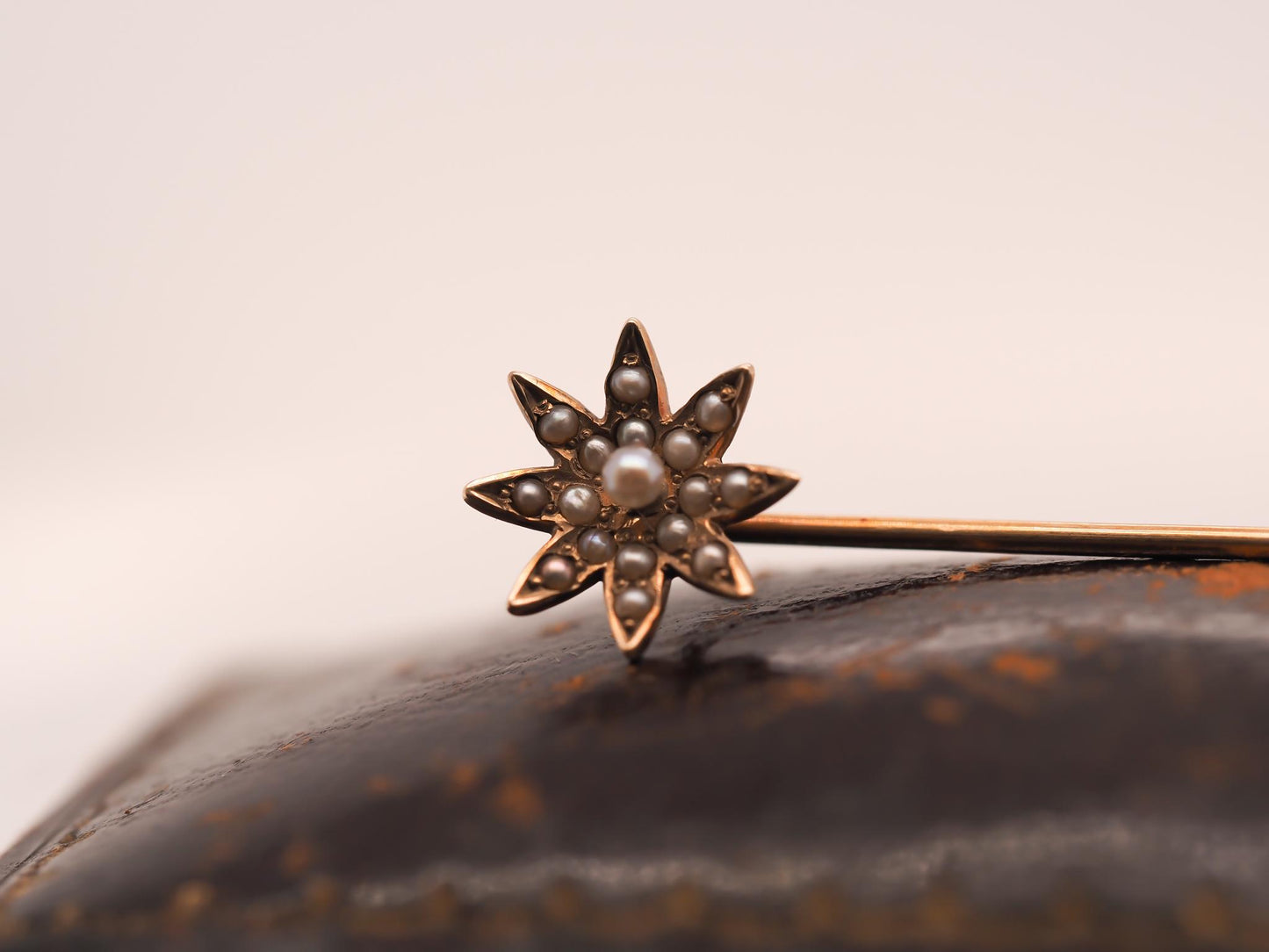 Circa 1900s 14K Yellow Gold and Pearl Starburst Stick Pin - VHK#750