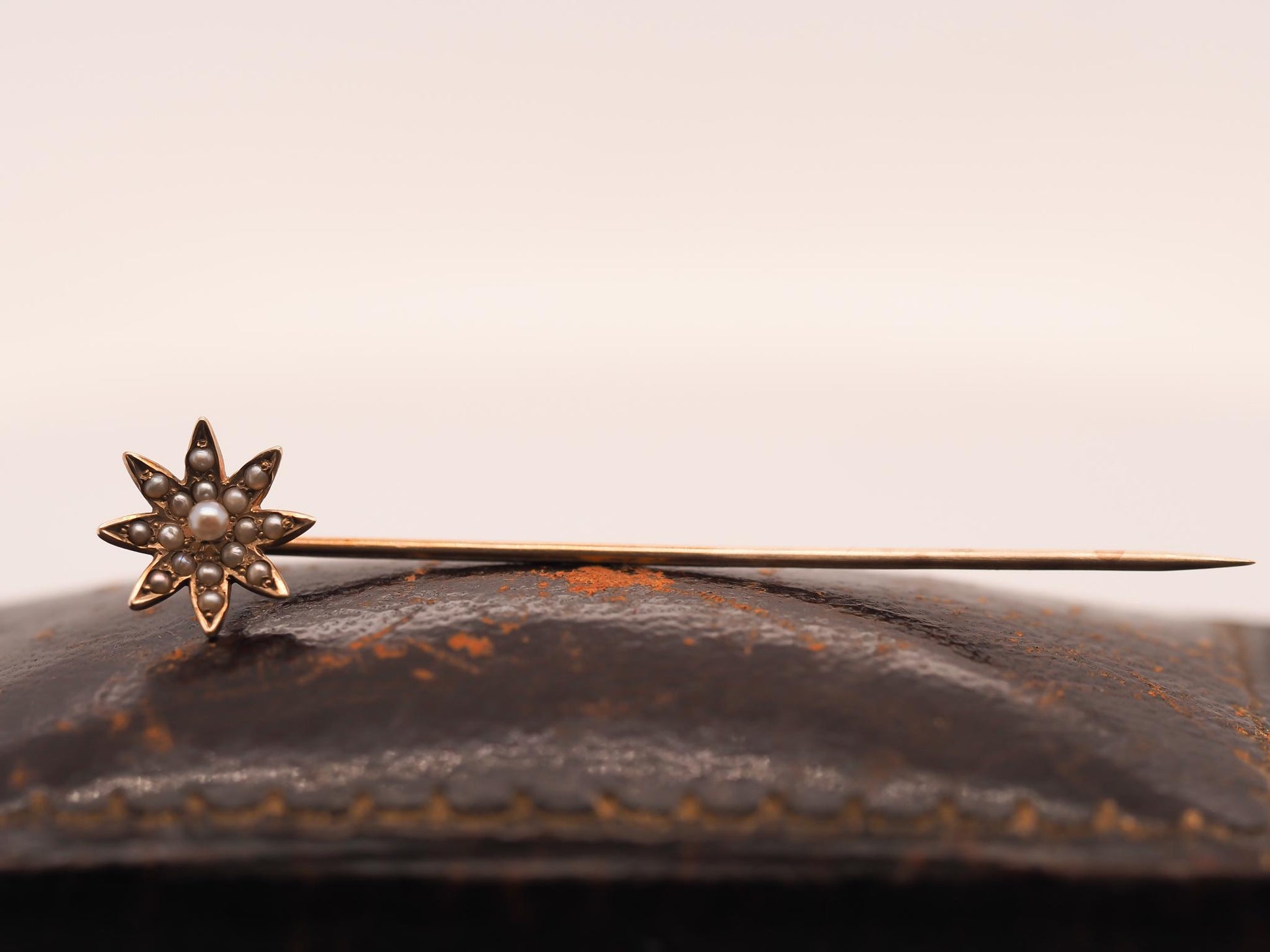 Circa 1900s 14K Yellow Gold and Pearl Starburst Stick Pin - VHK#750