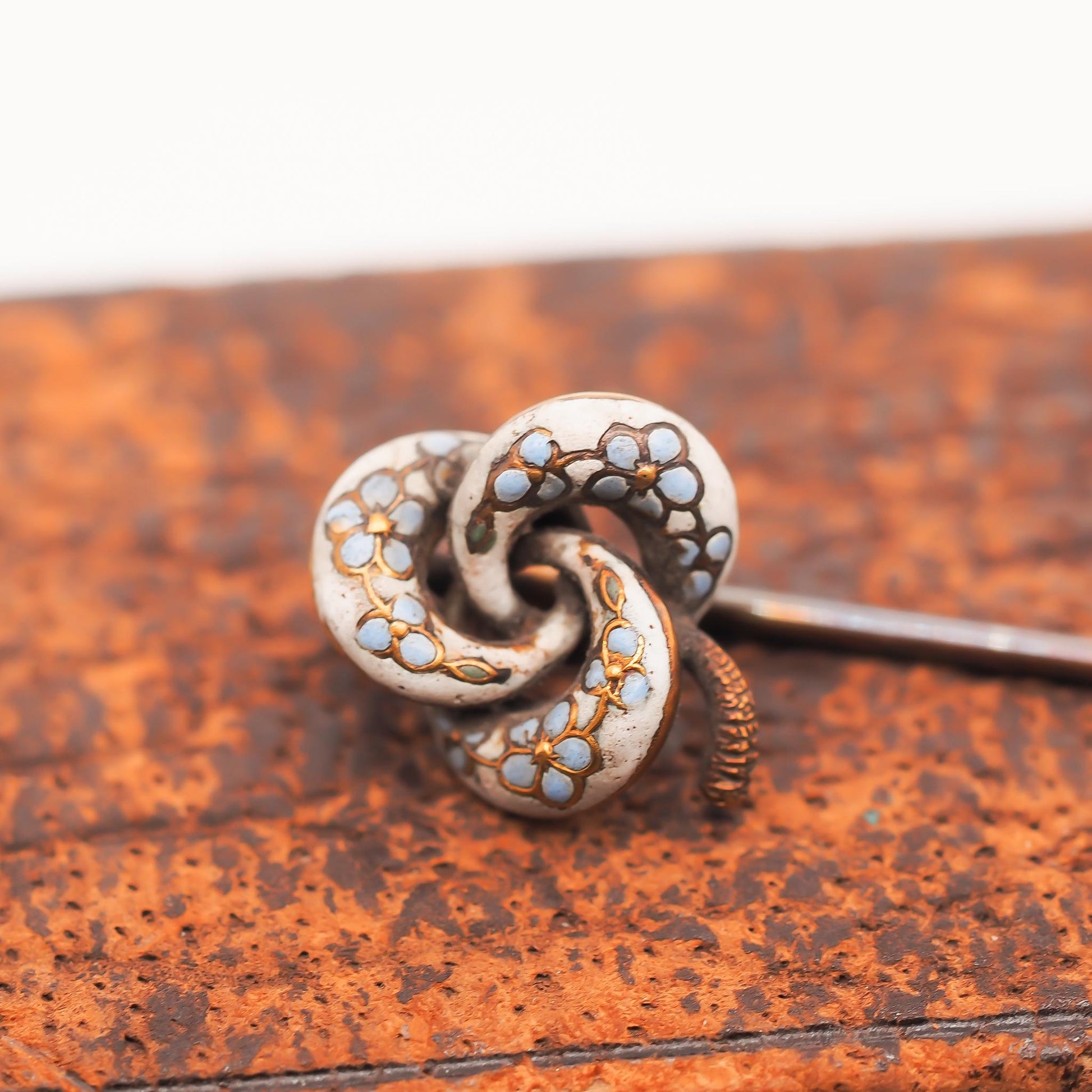 Circa 1900s 14K Yellow Gold Enamel and Diamond Stick Pin - VHK#747