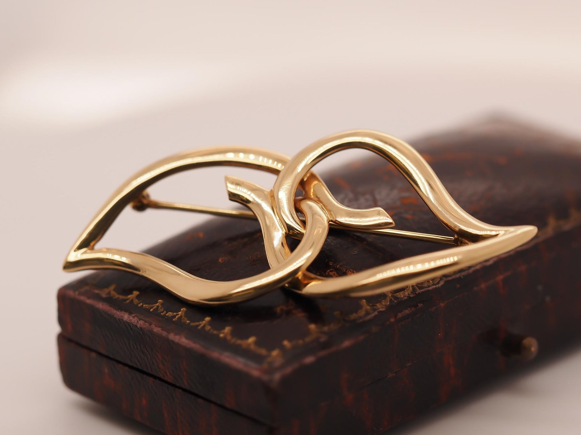Circa 1987 18K Yellow Gold Tiffany & Co. Brooch Pin