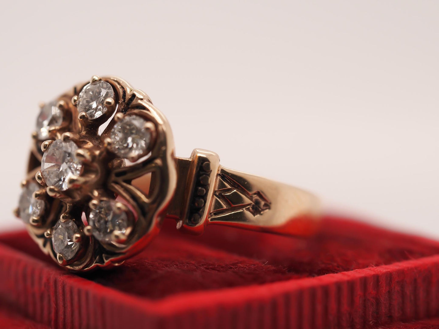 Circa 1950s 14K Yellow Gold Diamond and Enamel Ring - VHK#753