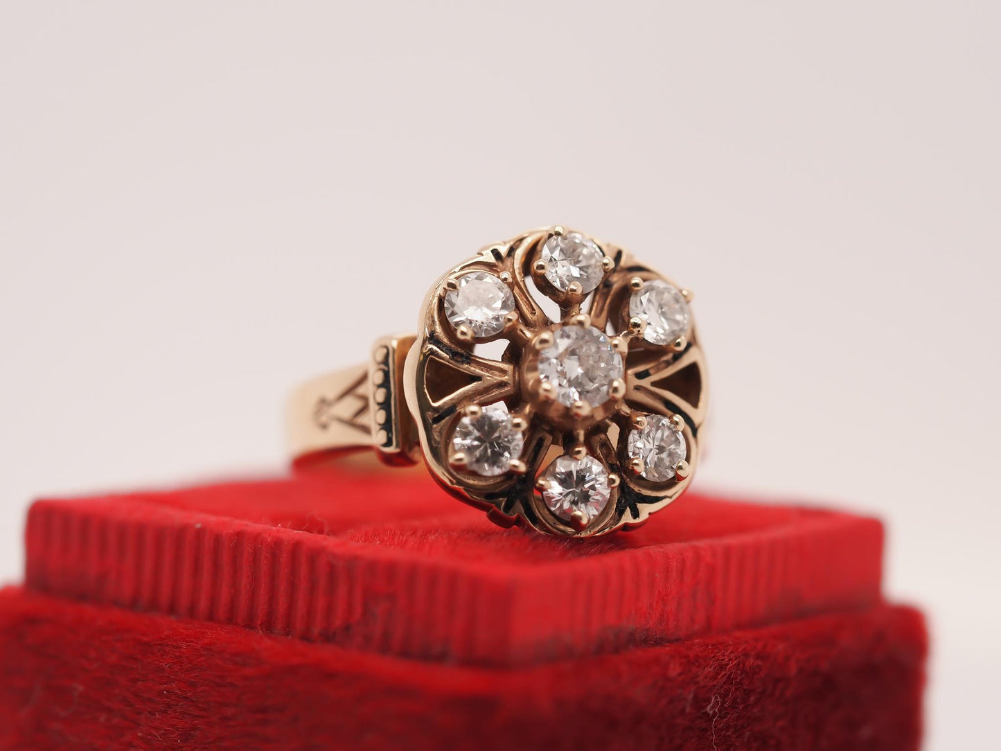 Circa 1950s 14K Yellow Gold Diamond and Enamel Ring - VHK#753