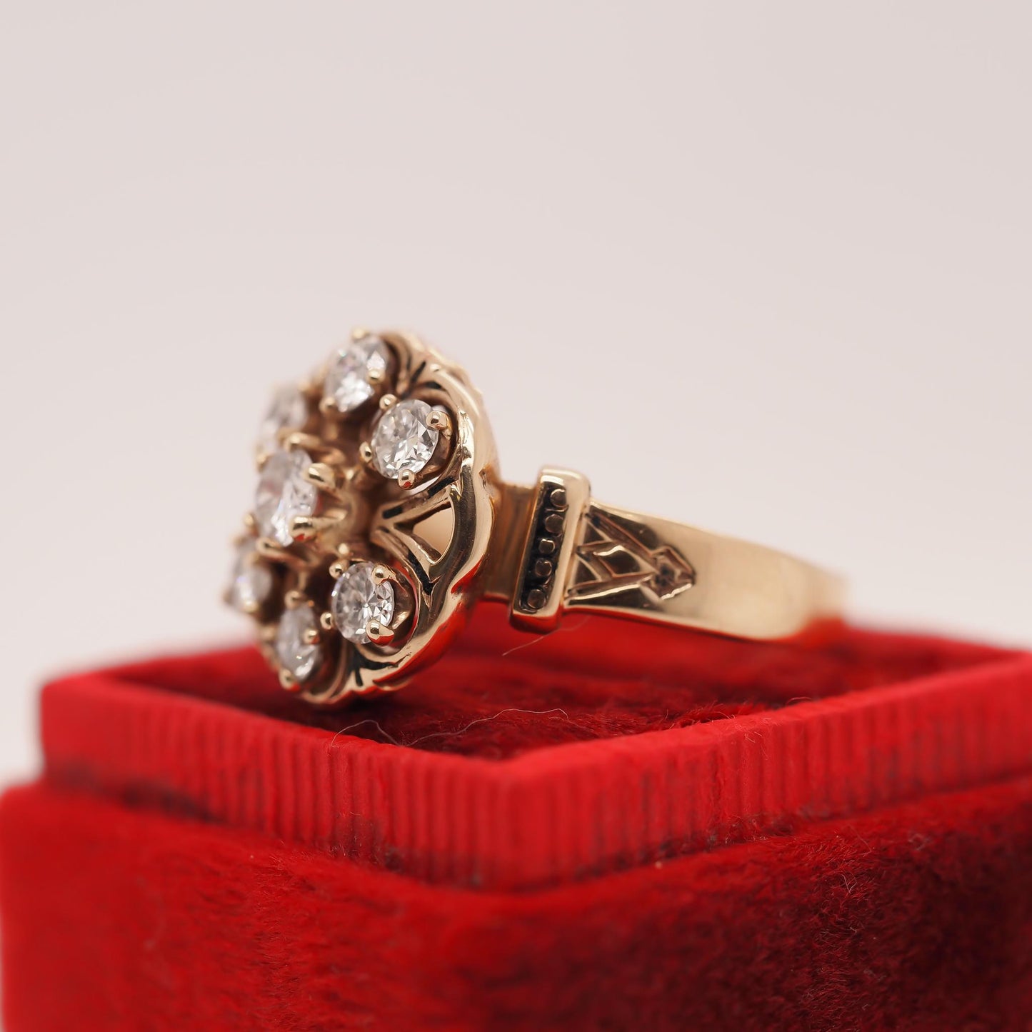 Circa 1950s 14K Yellow Gold Diamond and Enamel Ring - VHK#753