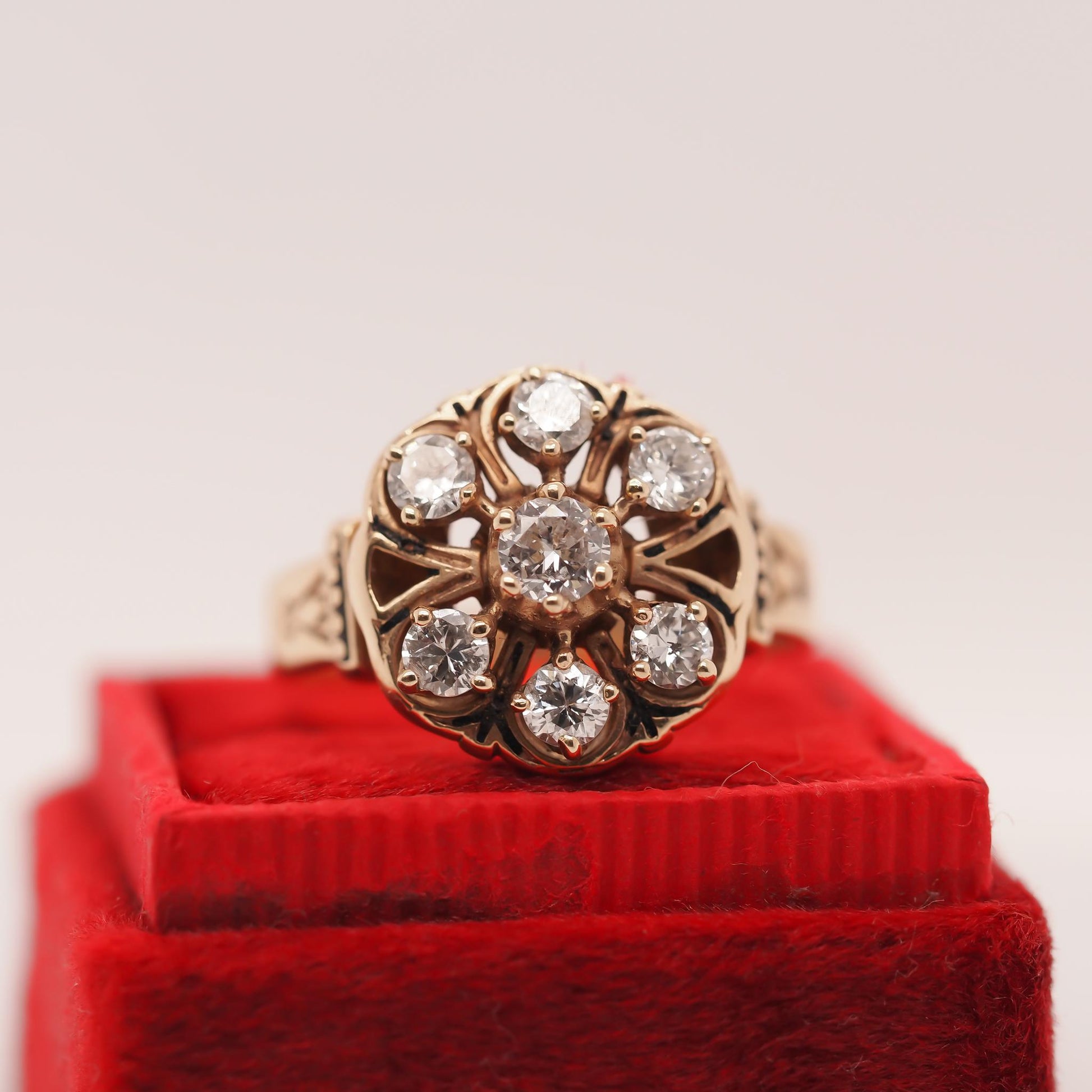 Circa 1950s 14K Yellow Gold Diamond and Enamel Ring - VHK#753