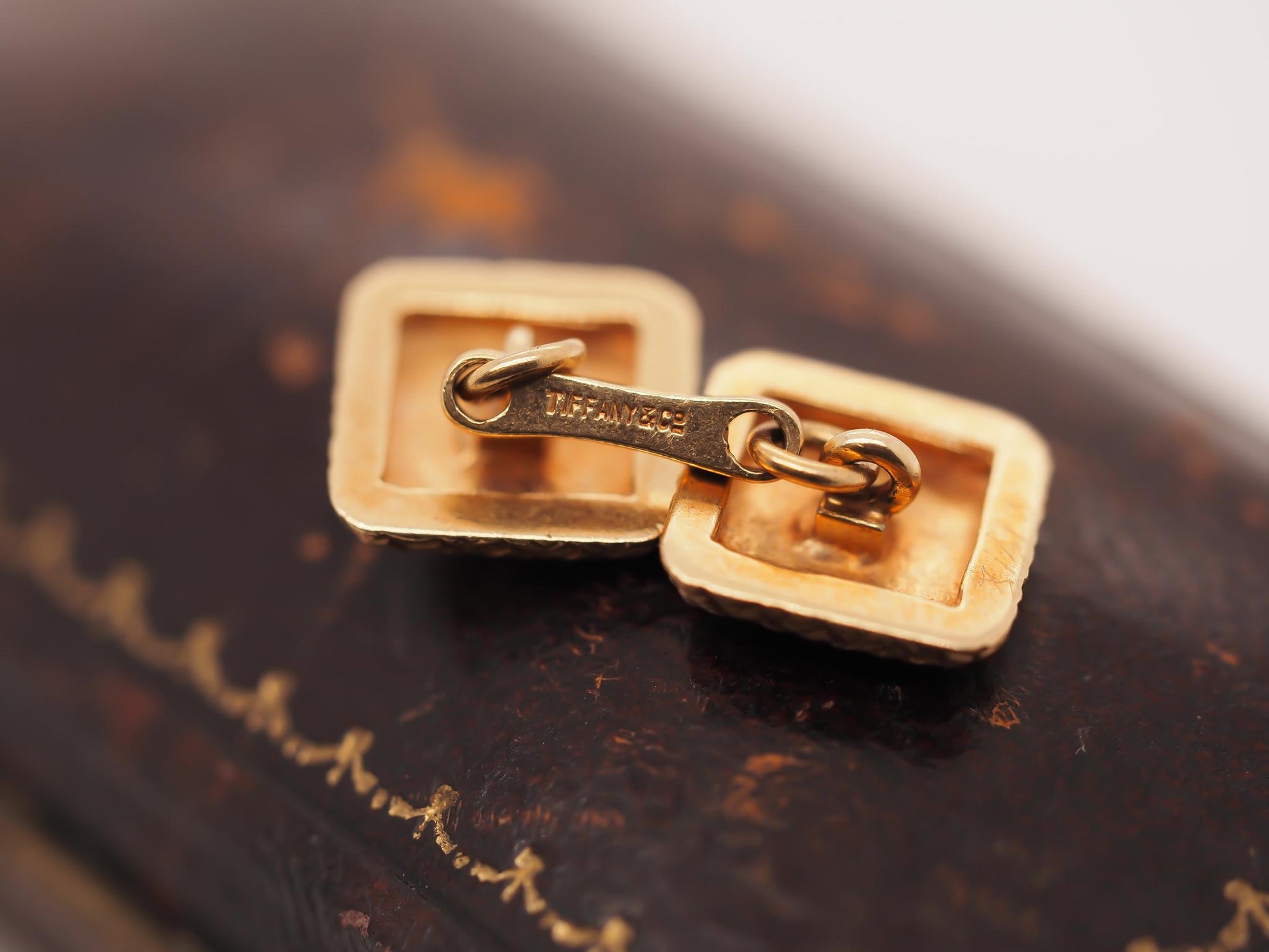 1940s 18k Yellow Gold Tiffany & Co Cufflinks