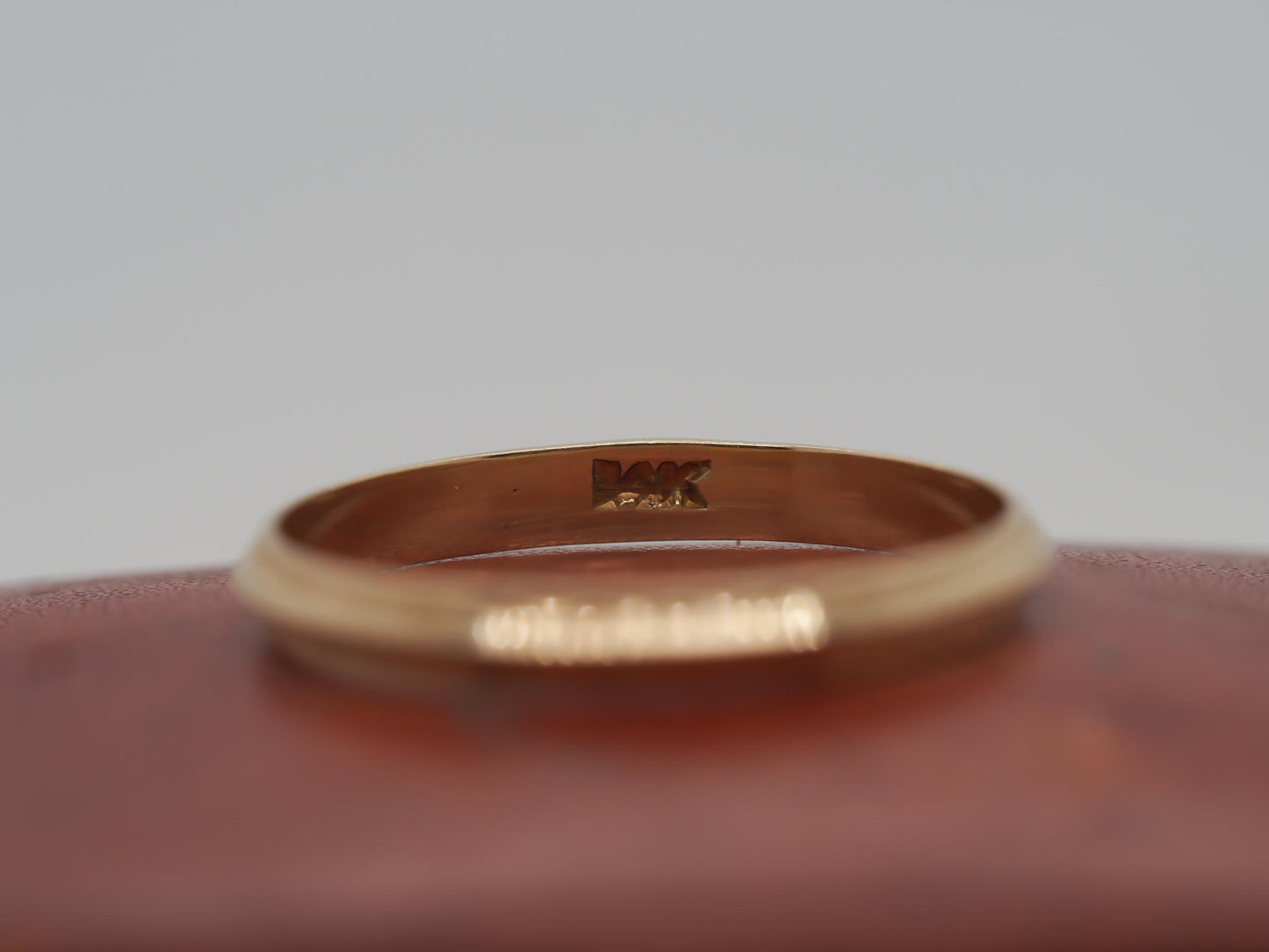 1920s 14K Yellow Gold Engraved Wedding Band Size 6 - VHK#803