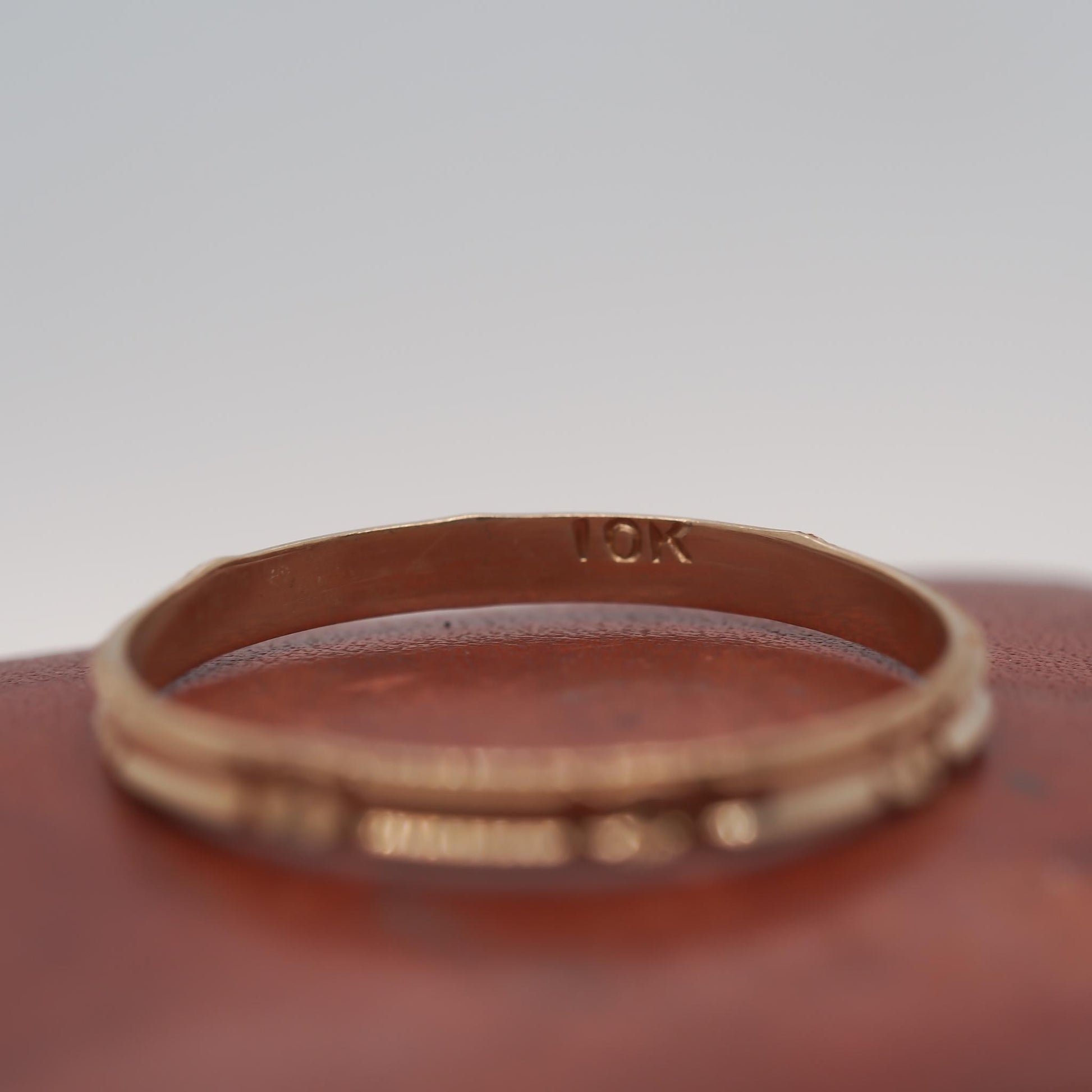 1920S 10K Yellow Gold Vintage Engraved Wedding Band - VHK#802