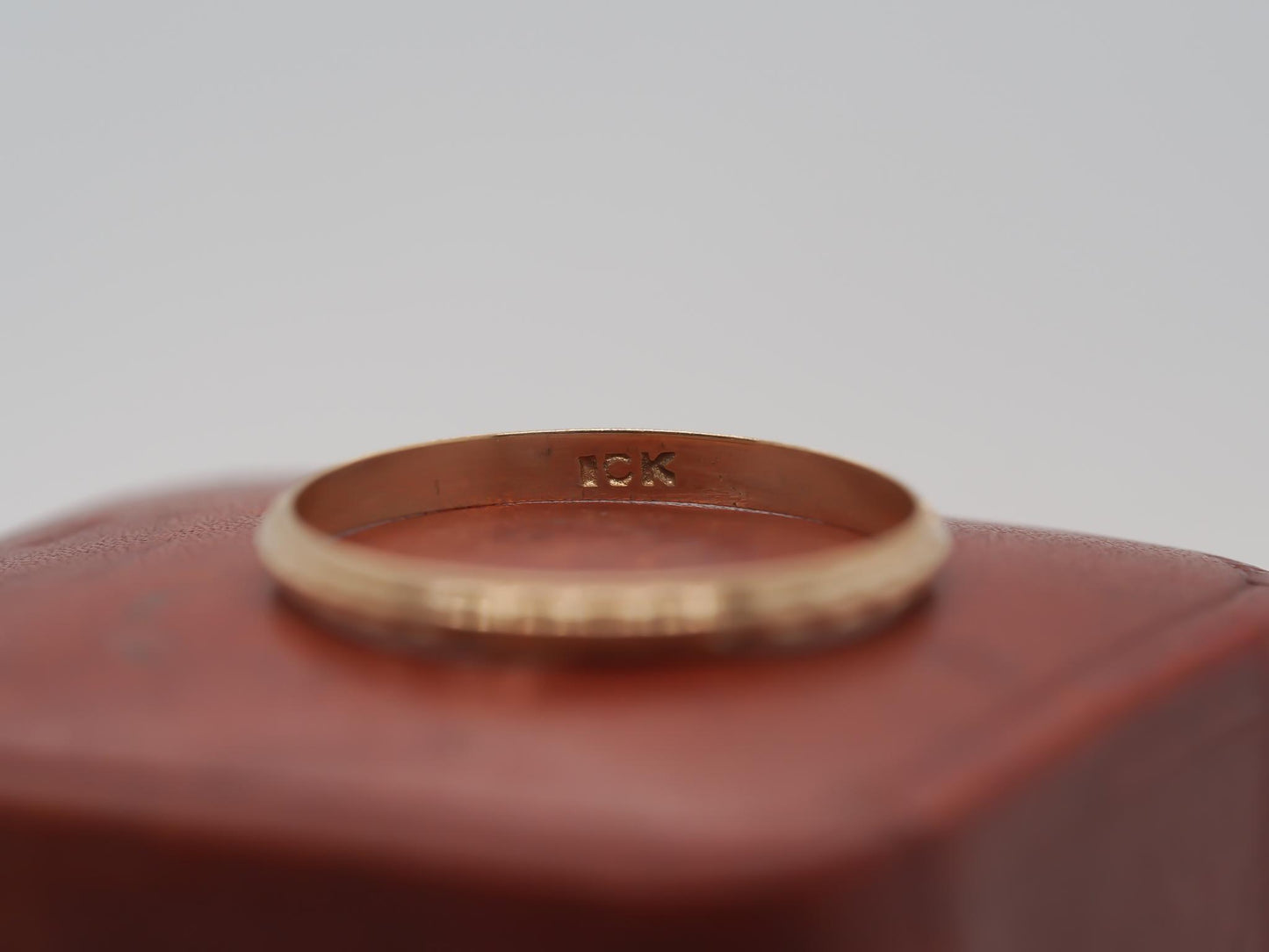 Circa 1920s Yellow Gold Wedding Band Engraved Size 6.5