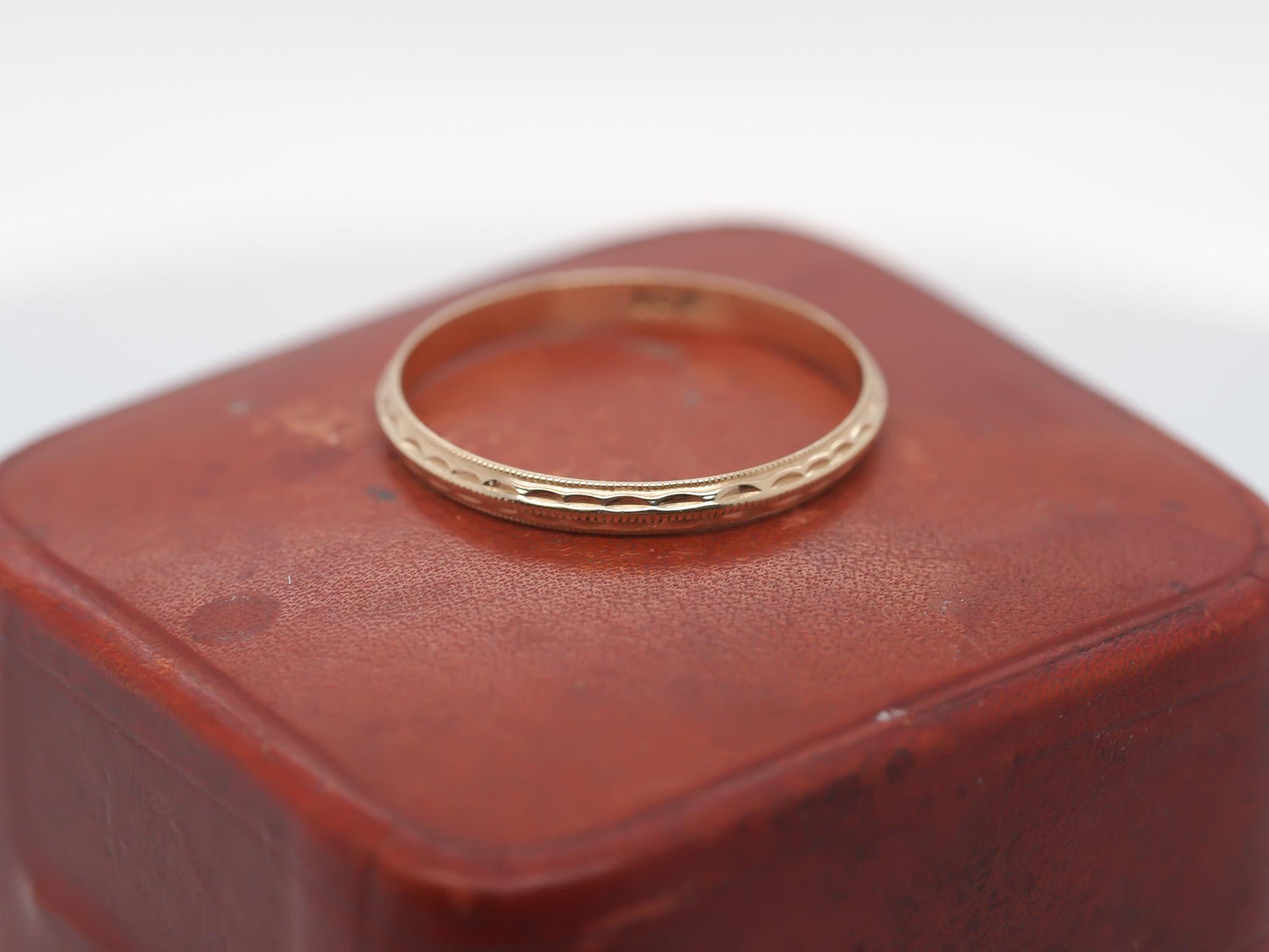 Circa 1930s 10K Yellow Gold Hand Engraved Wedding Band size 5.75 - VHK#854