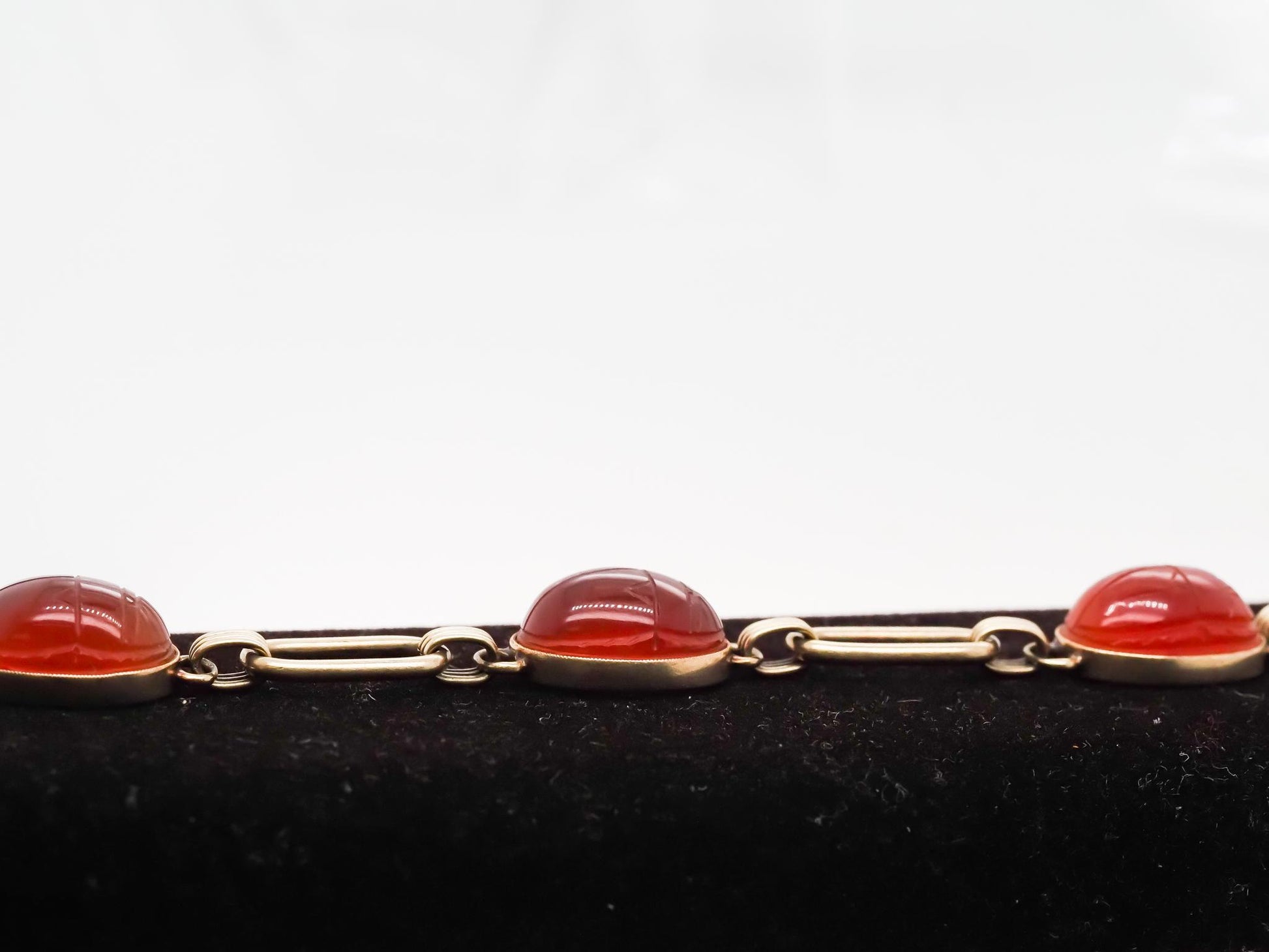 Vintage 1940s 14K Yellow Gold Carnelian Scarab Link Bracelet - VHK#759