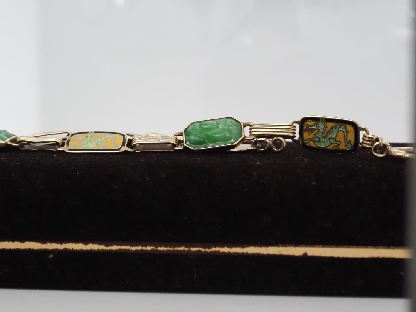 Vintage 14K Yellow Gold Carved Jade and Enamel Dragon Bracelet - VHK#760