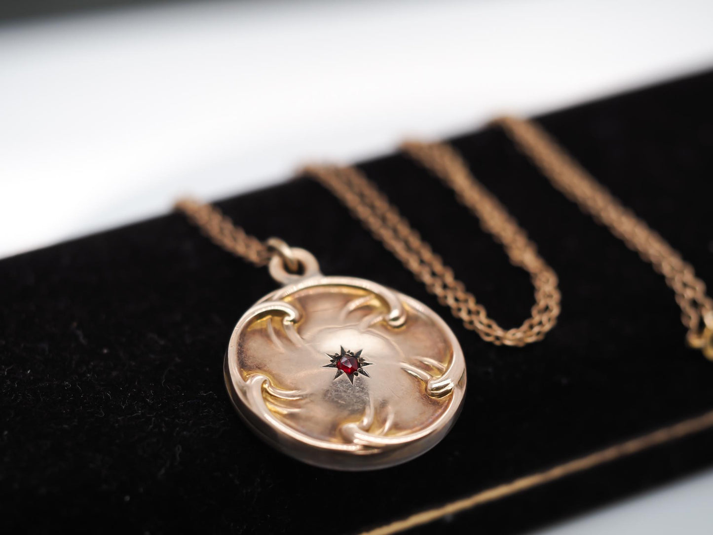 10k Yellow Gold Vintage Locket Engraved 1907 with red stone - VHK#775a