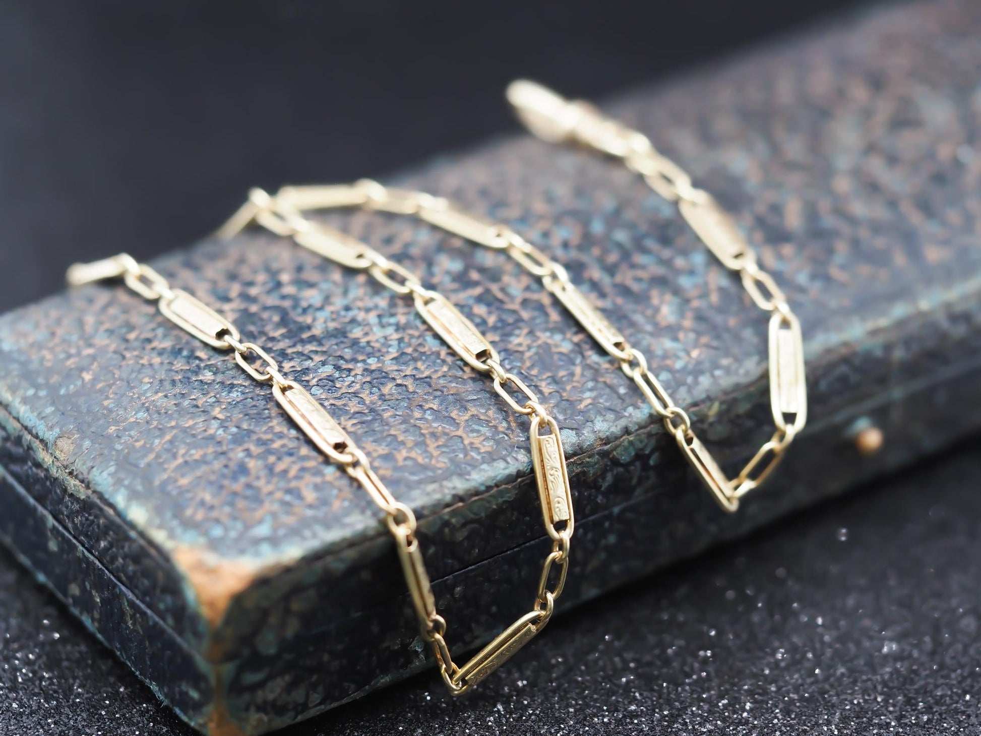 1900s 14K Yellow Gold Station Antique Chain 14 Inch - VHK#793